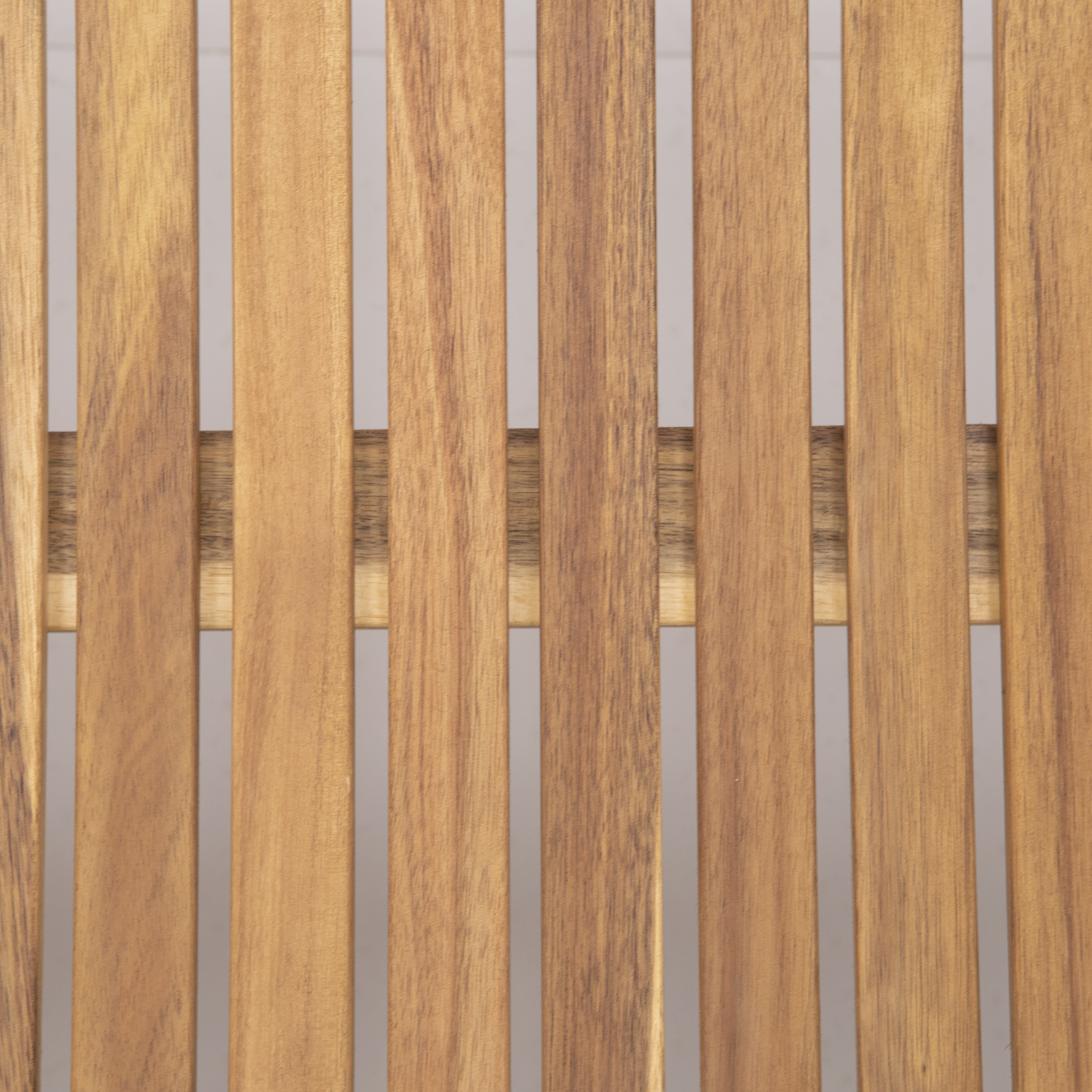 espreguiçadeira-naterial-solaris-II-multipo-com-rodas-acácia-mel-madeira - 1