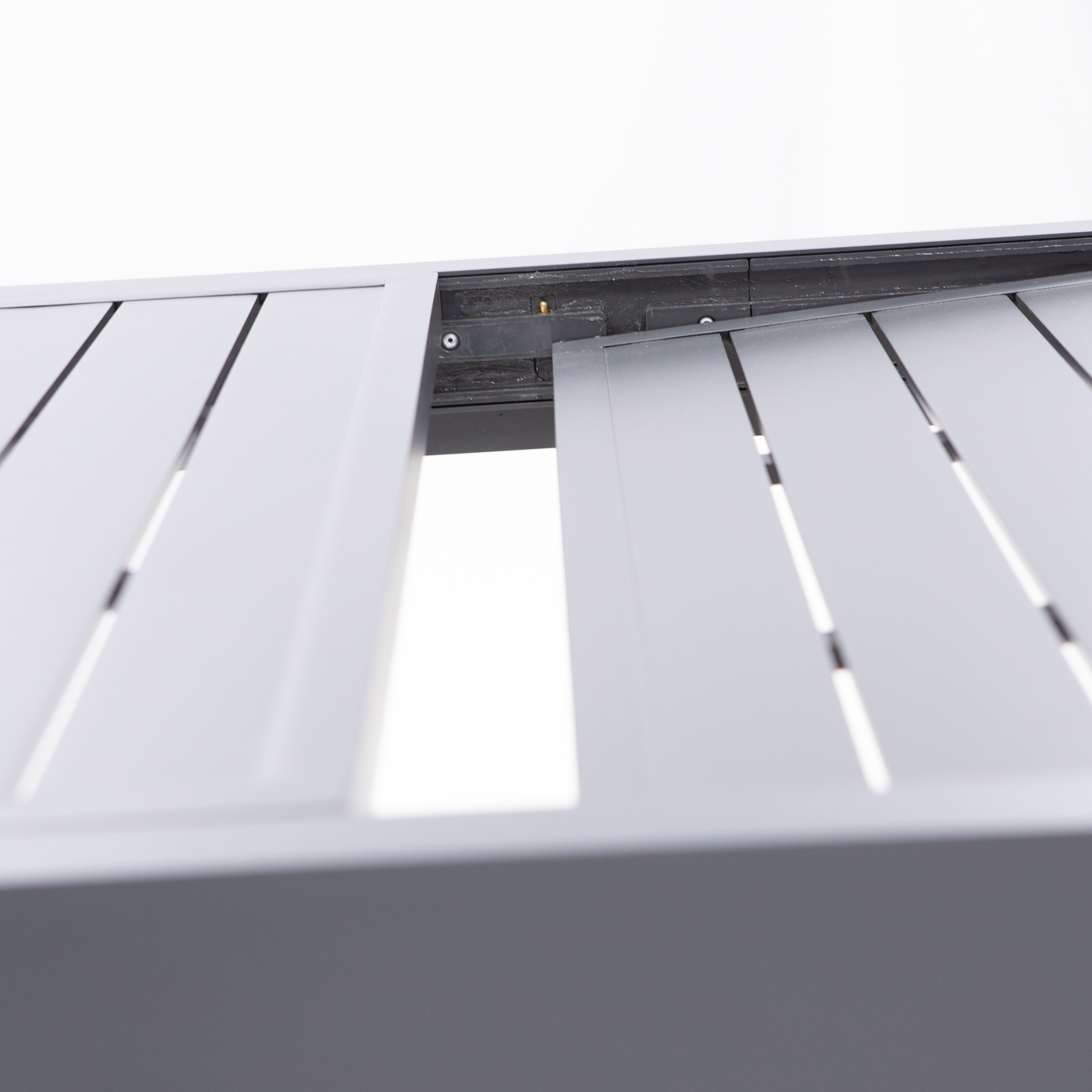 Tavolo da giardino allungabile Lyra II NATERIAL in alluminio grigio per 8 persone 135/270x90cm - 15