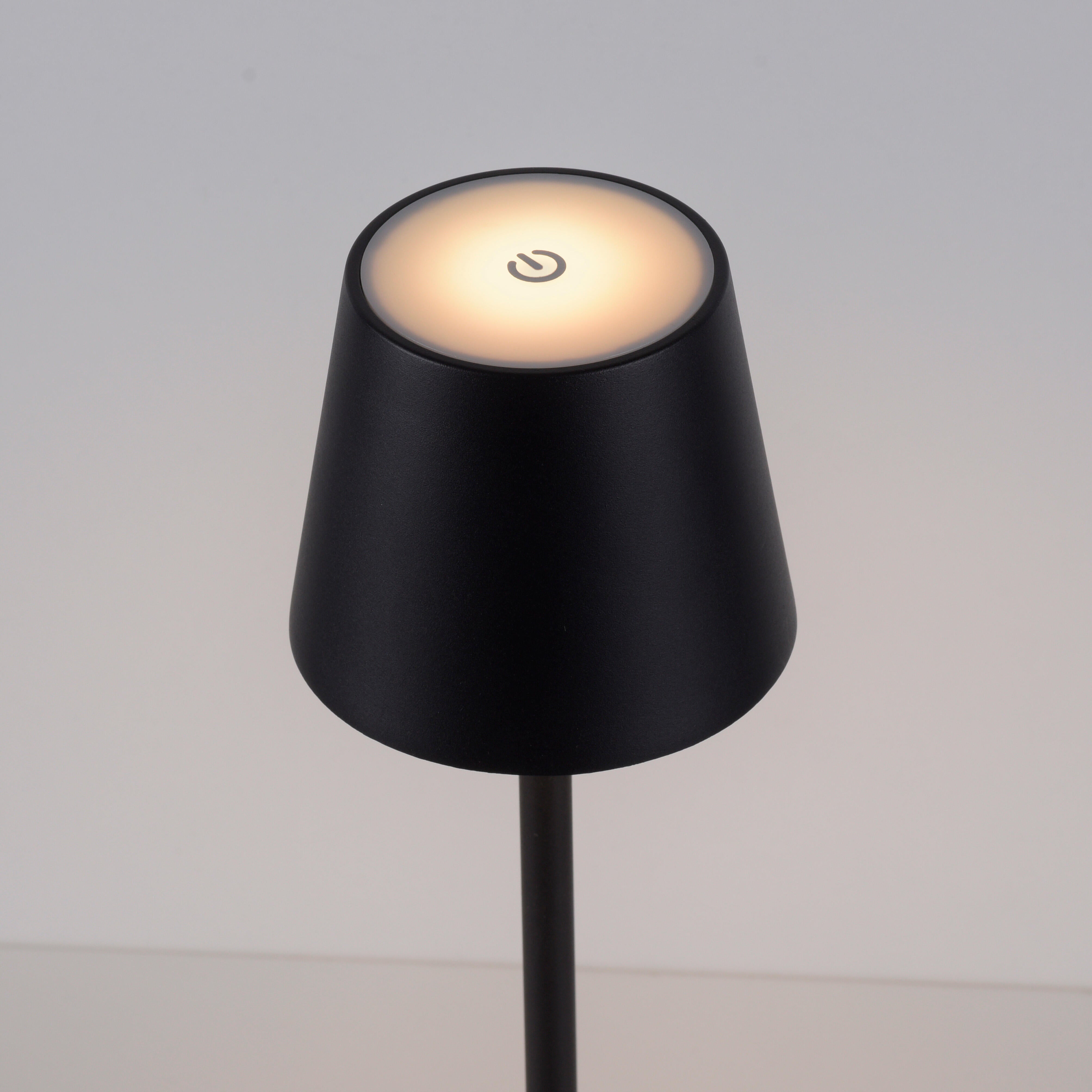 Lámpara de mesa sin cable táctil LED Euria JUST LIGHT con estructura de aluminio negro pantalla negra de aluminio luz cálida 3000K alimentación a red - 6