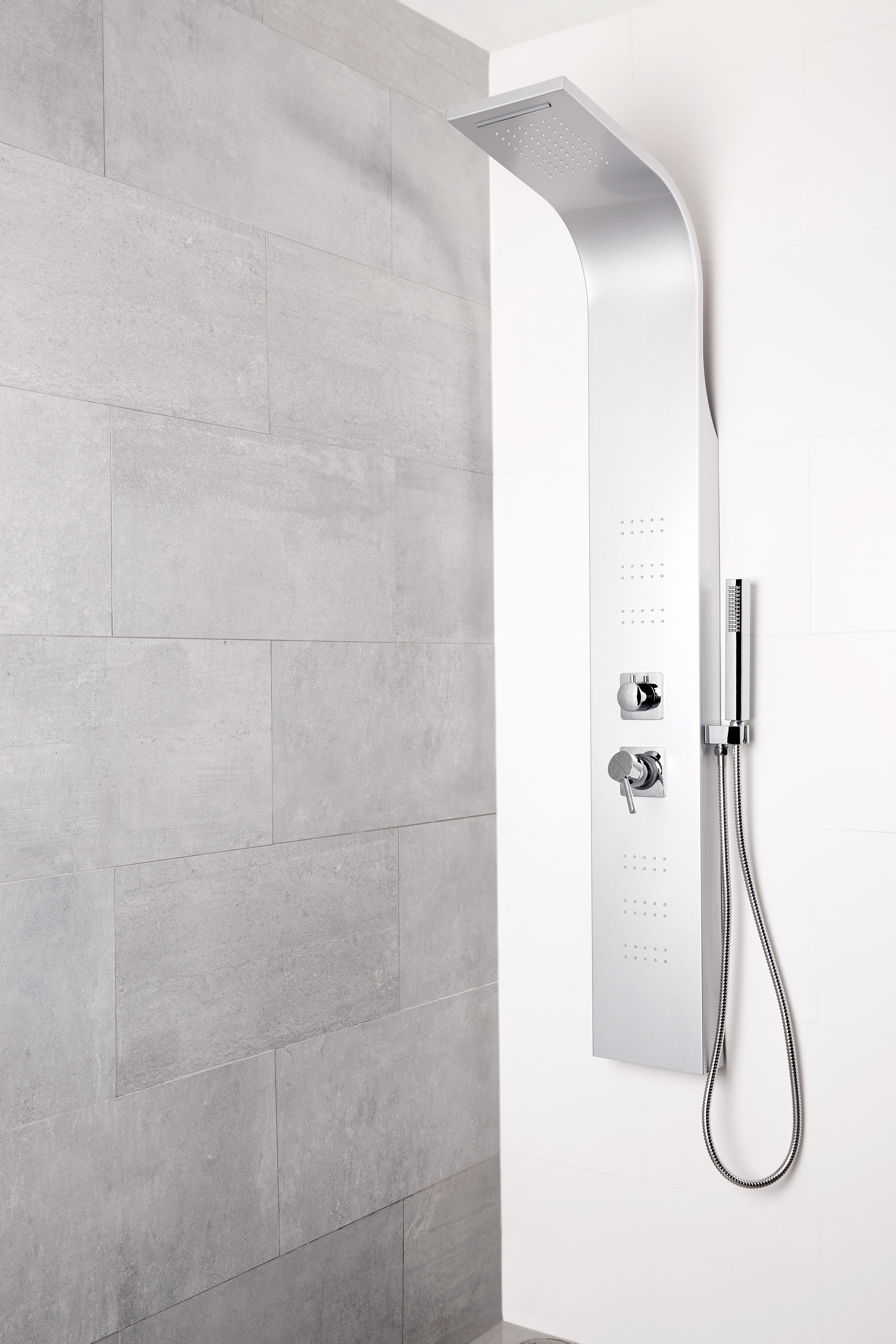 Columna de hidromasaje monomando RIO de color cromo  - 2