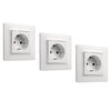 Pack de 3 enchufes LEXMAN Luxia en color blanco