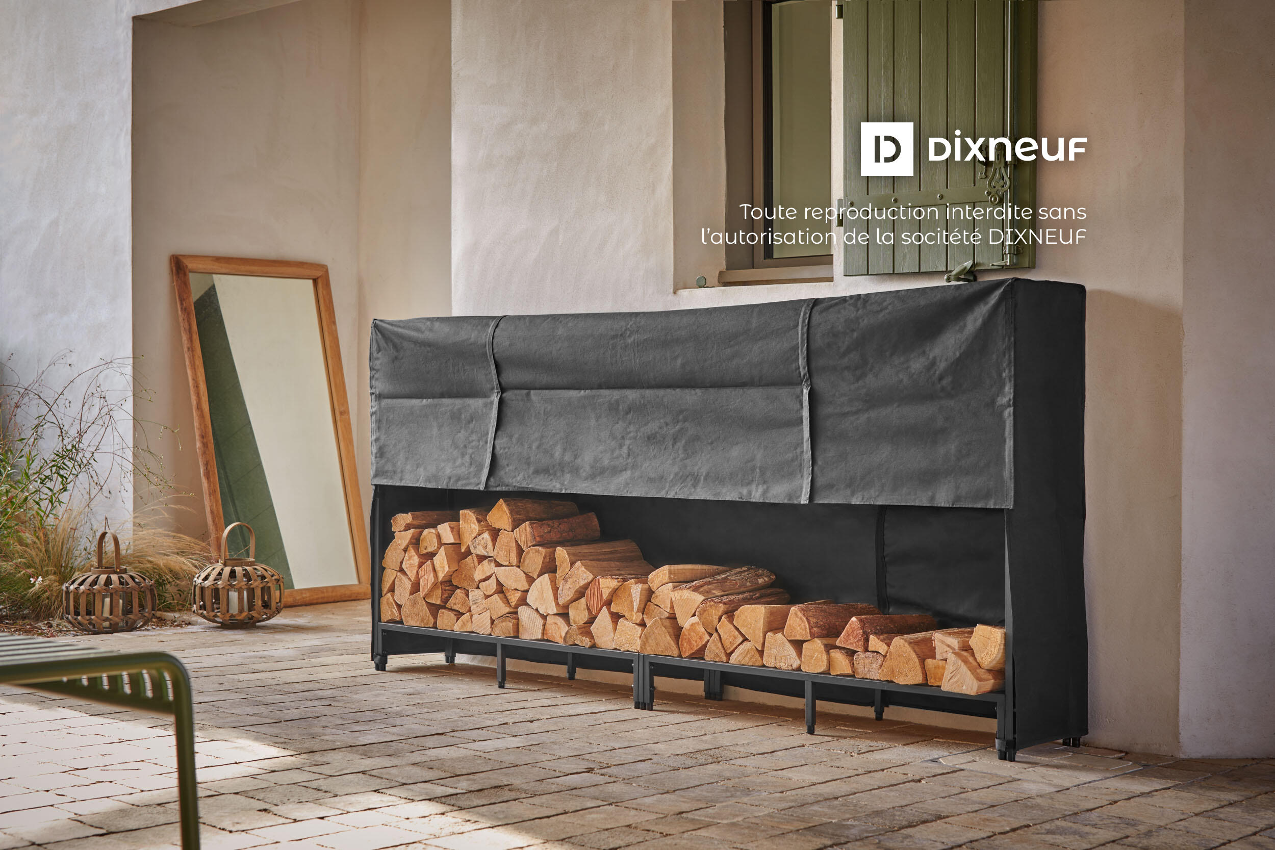 Range-bûches extérieur stockeur acier DIXNEUF 005.1601 - 2