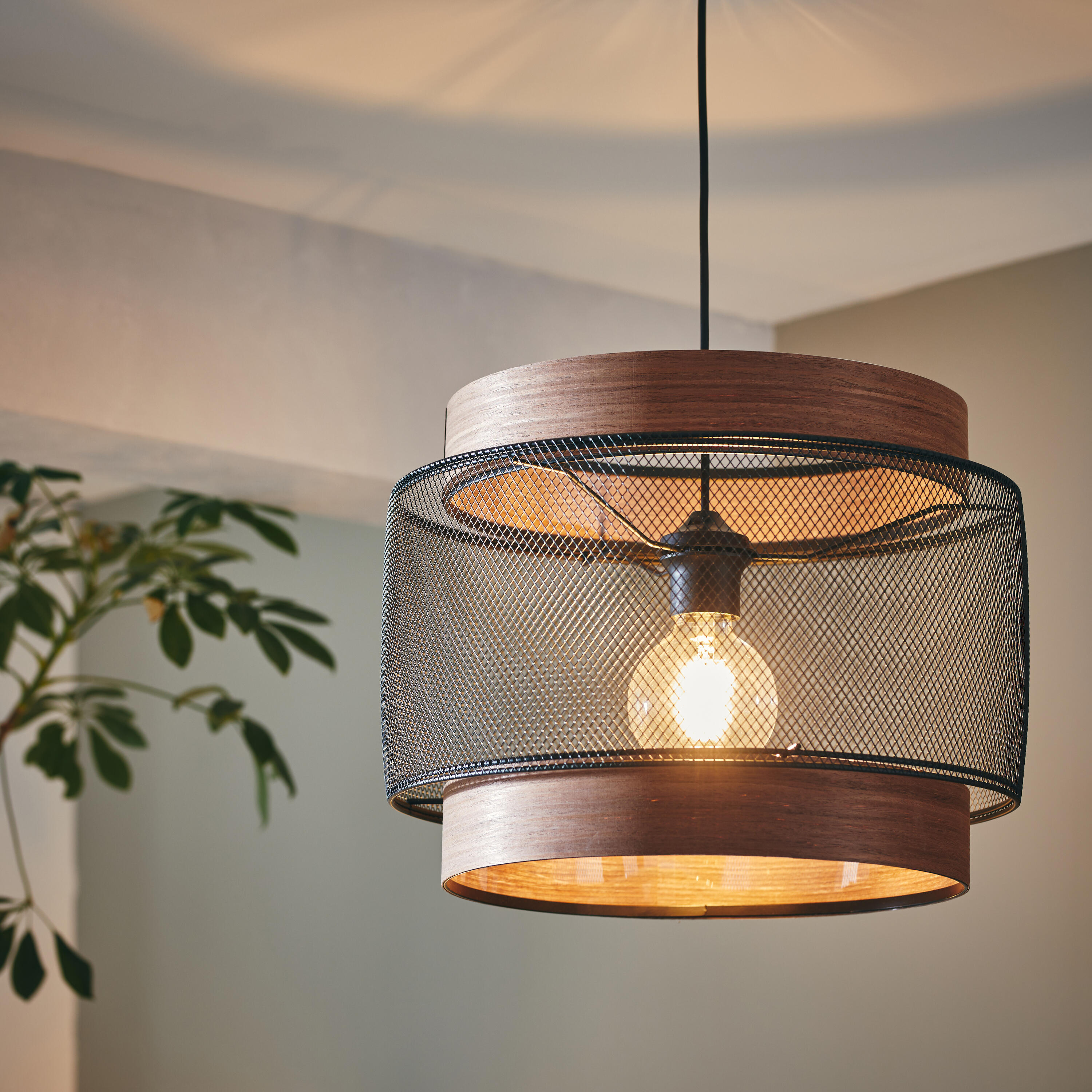 Lampa wisząca Taiga czarna z drewnem 3 x E27 Inspire - 16