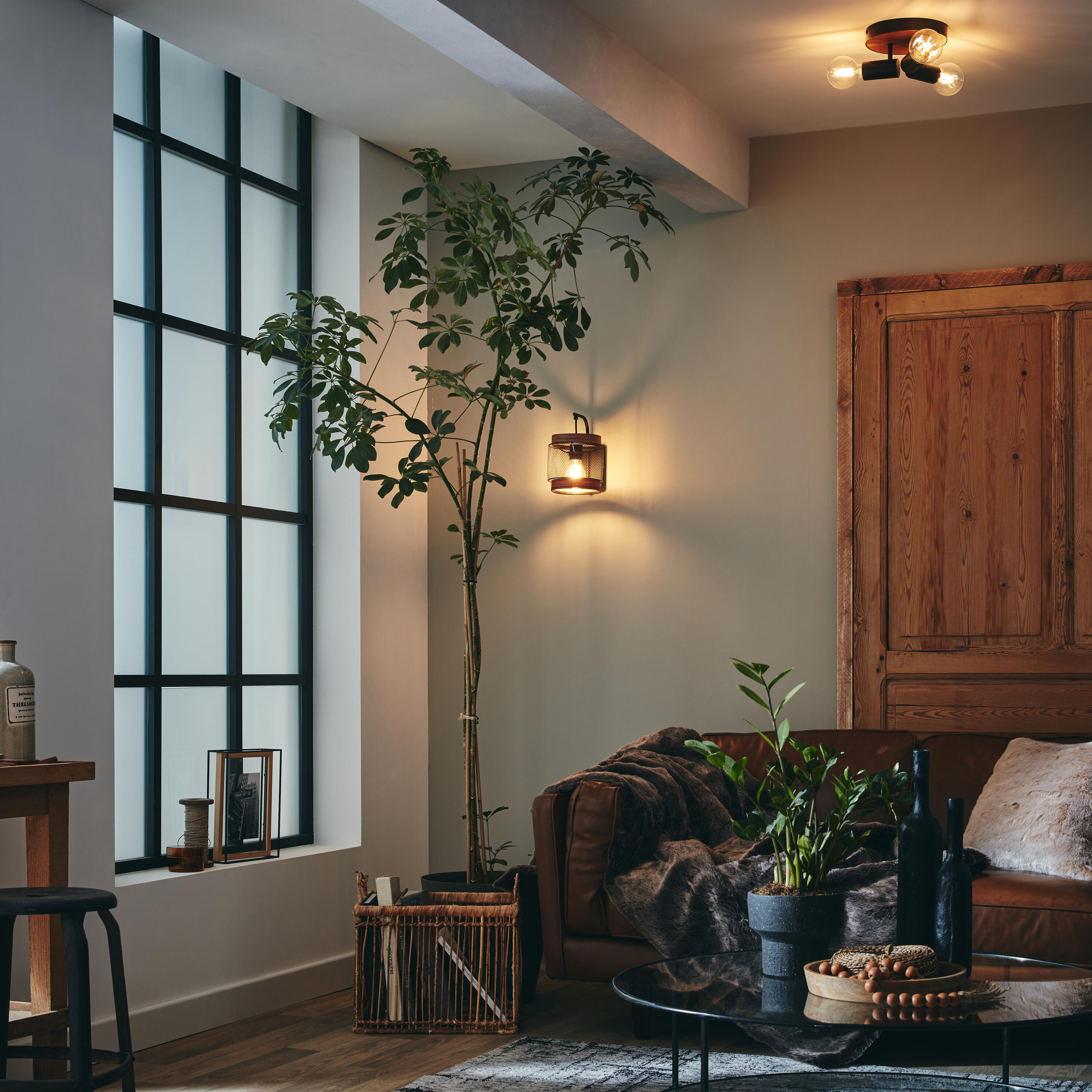 Kinkiet Taiga czarny z drewnem E27 Inspire - 4