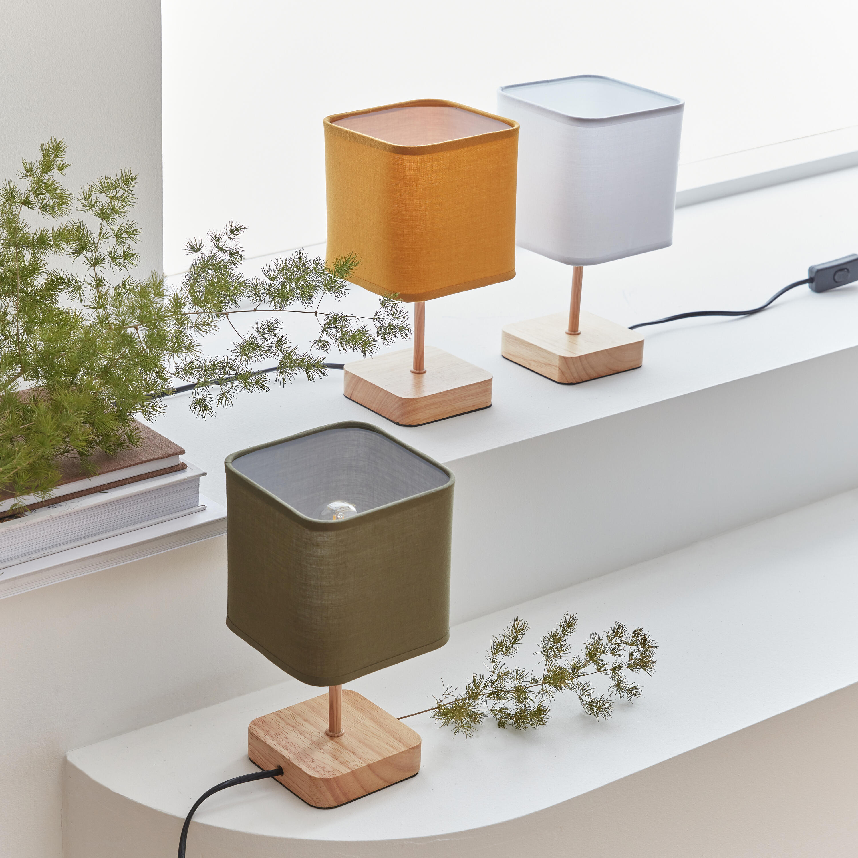 Lampe Akora, bois, blanc, H.23 cm INSPIRE, E14 - 7