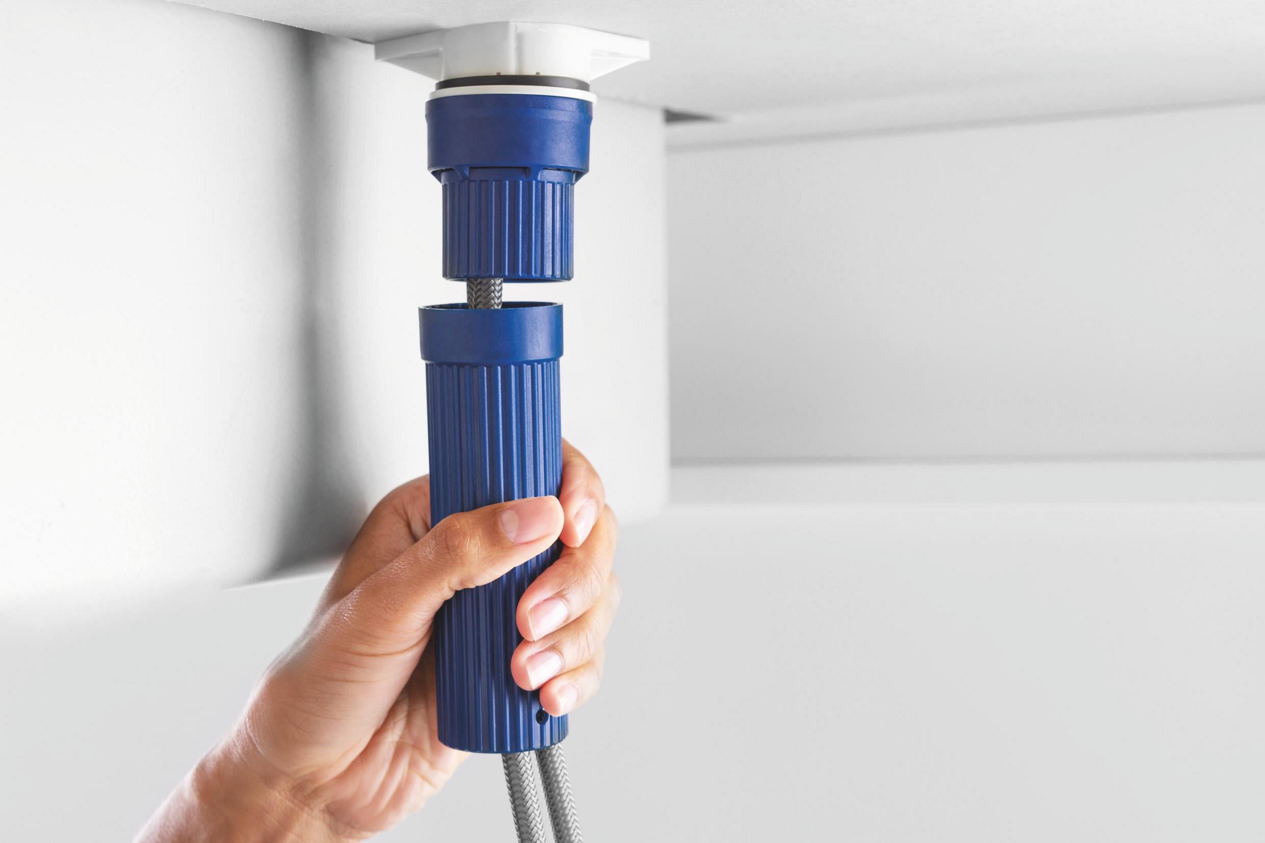 Torneira de bancada cano alto extraível cromada Grohe Start Clova - 7