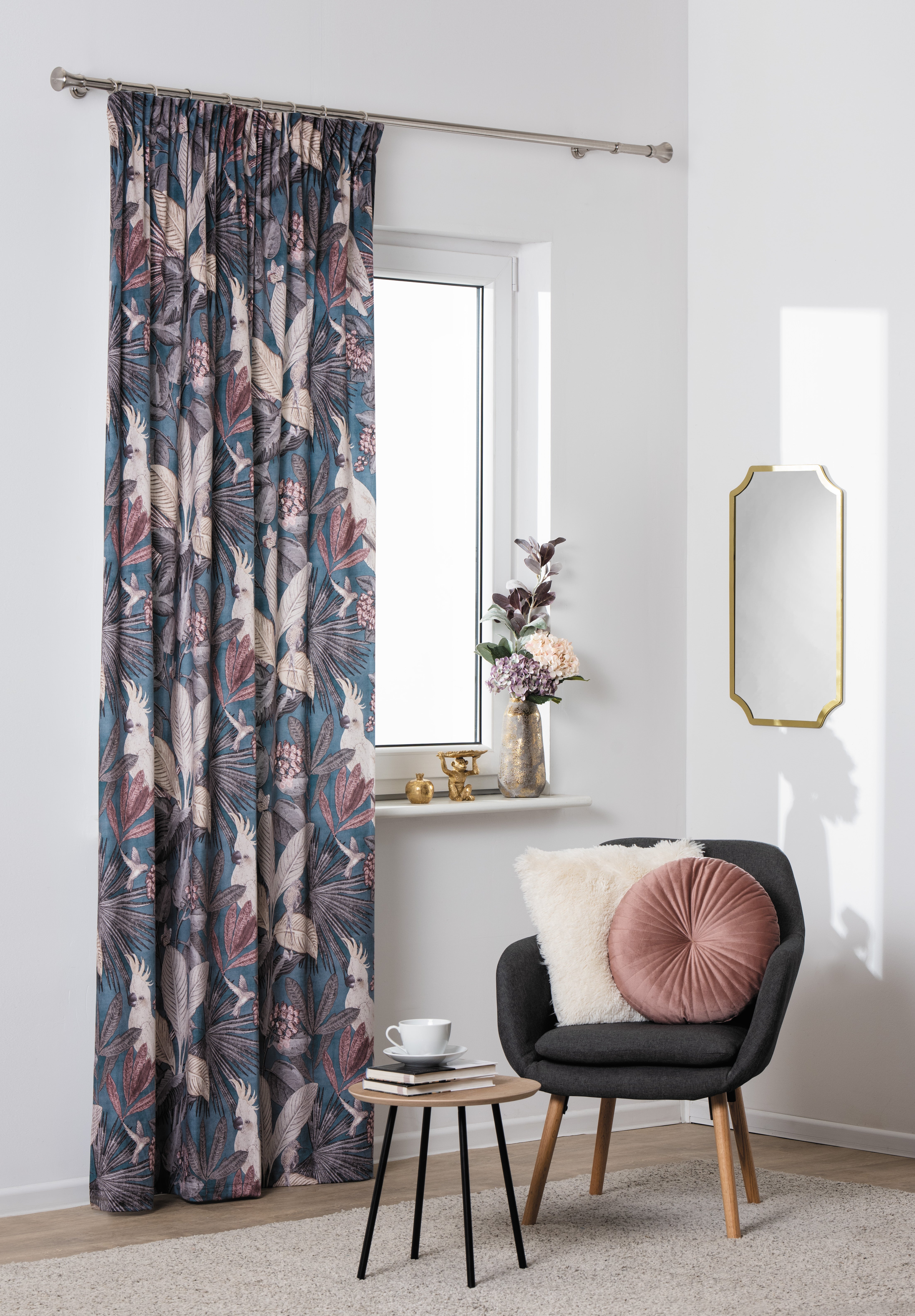 Zasłona Parrot niebieska 140 x 260 cm na taśmie - 2