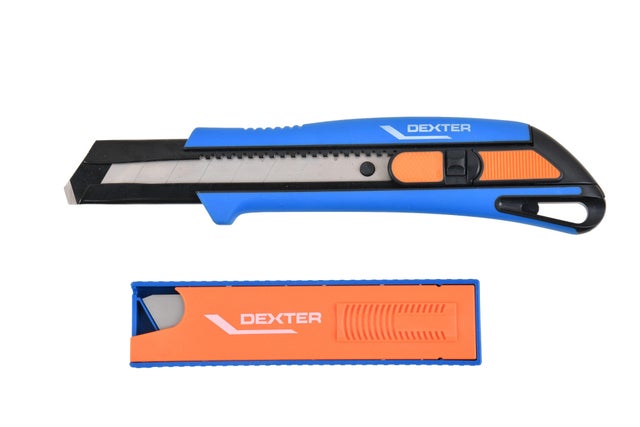 Cutter rétractable 25 mm avec 3 lames DEXTER