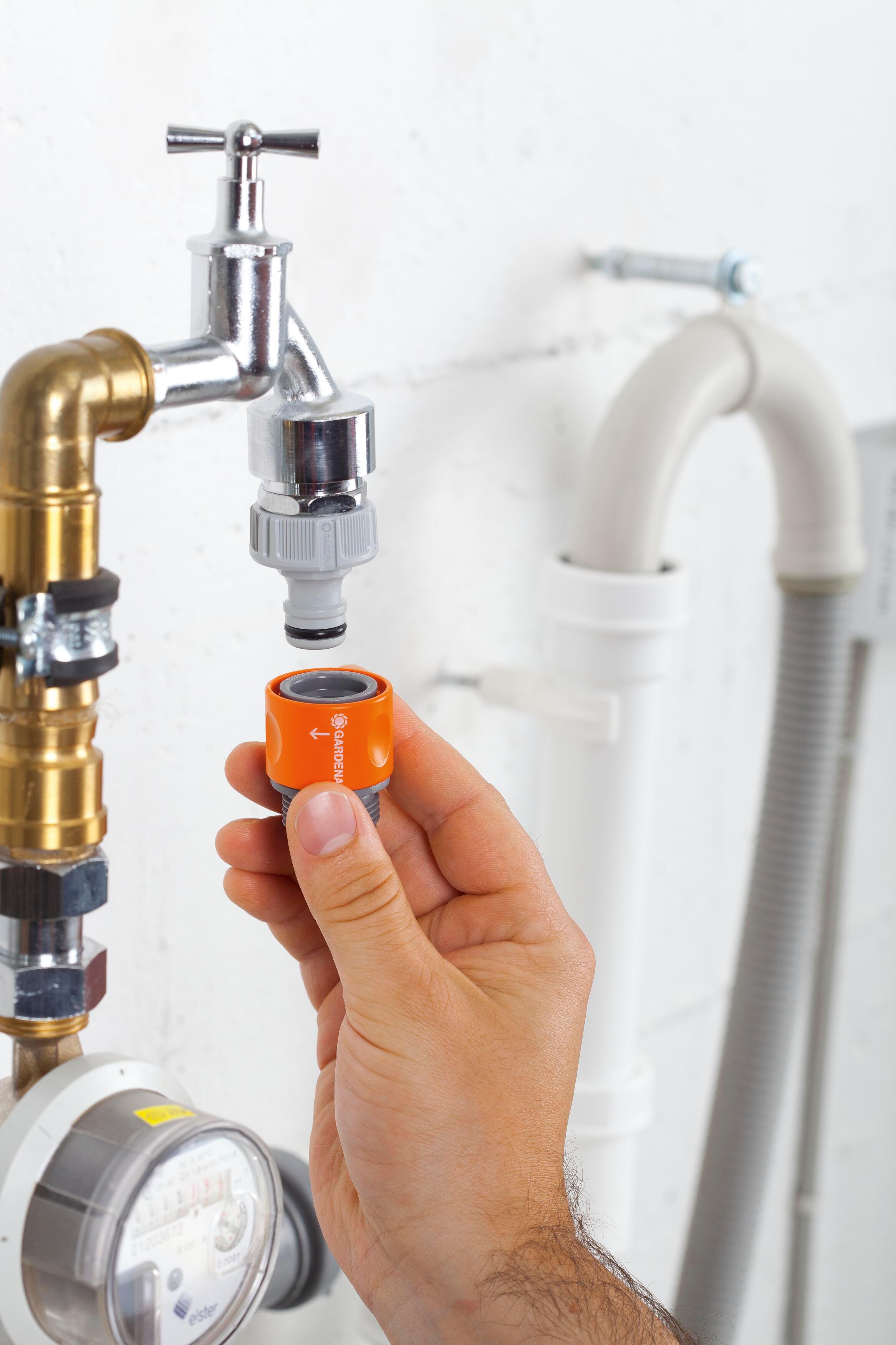 Punta de grifo GARDENA  de abs mm - 6