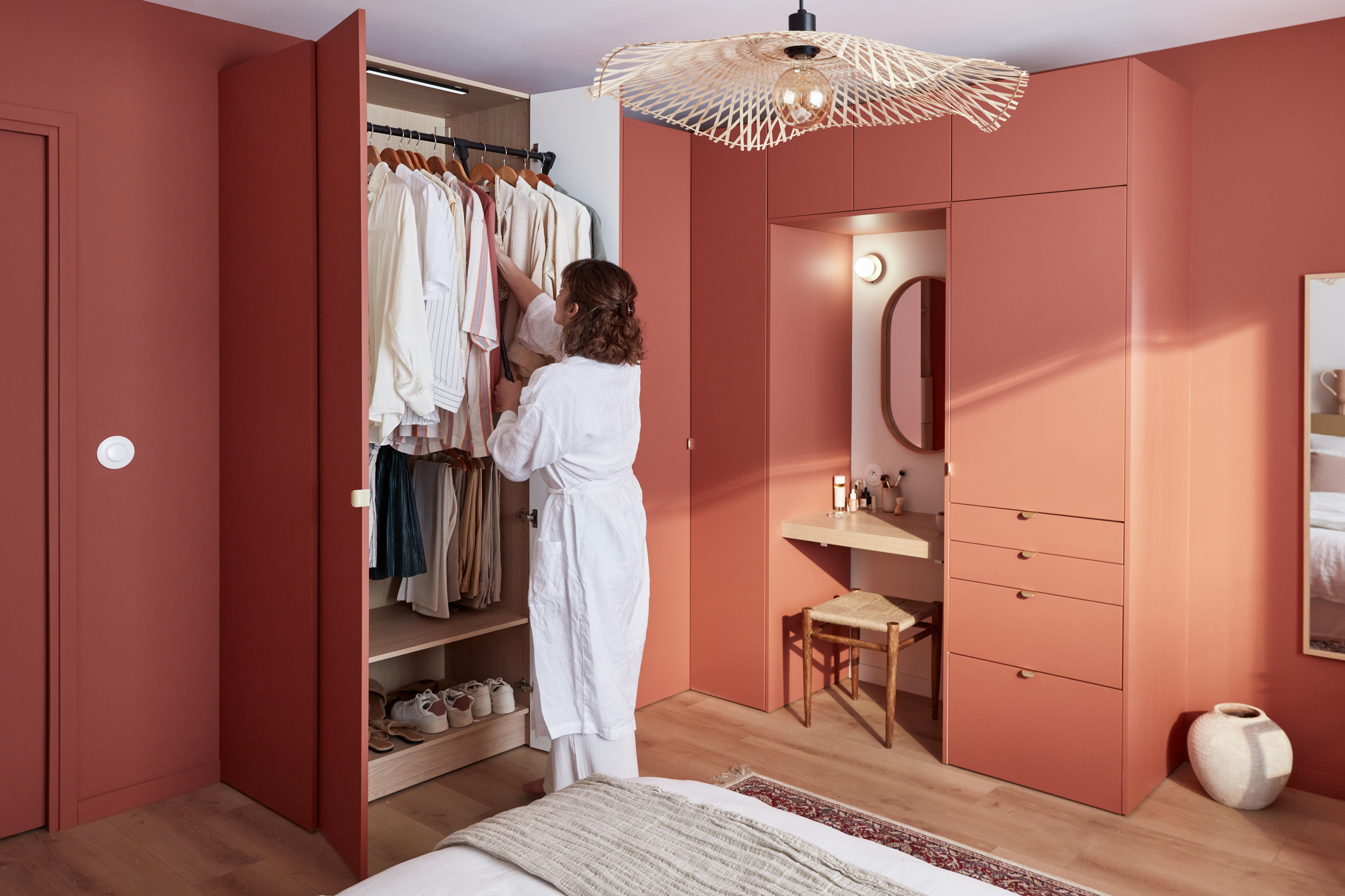 Barre escamotable recoupable SPACEO Evo'M Noir pour caisson de 60 à 80 cm - 5