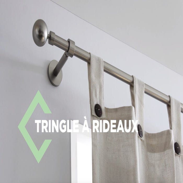 fixer facilement une tringle à rideau