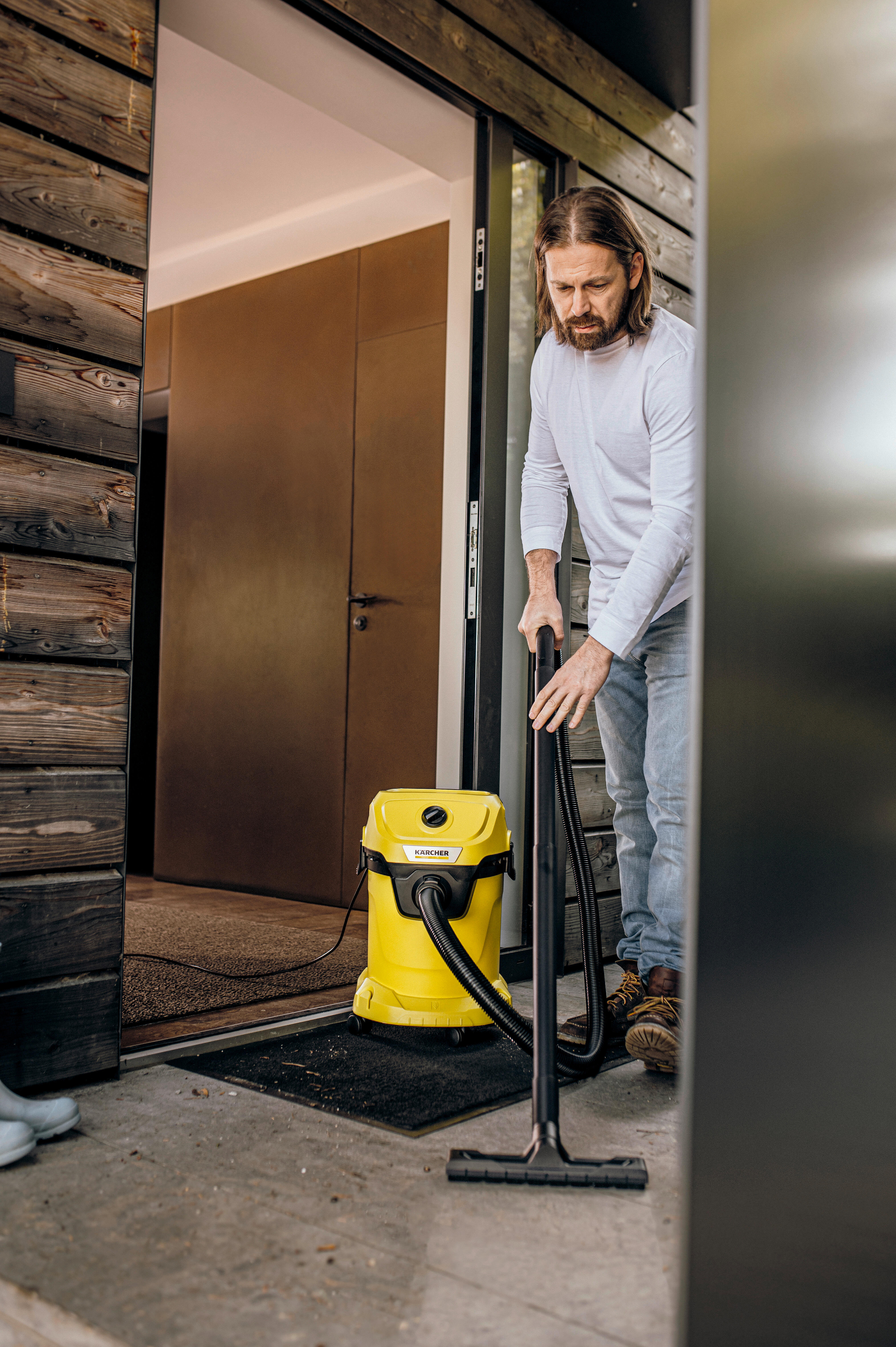 Aspirador 1000W KARCHER WD3 - 8