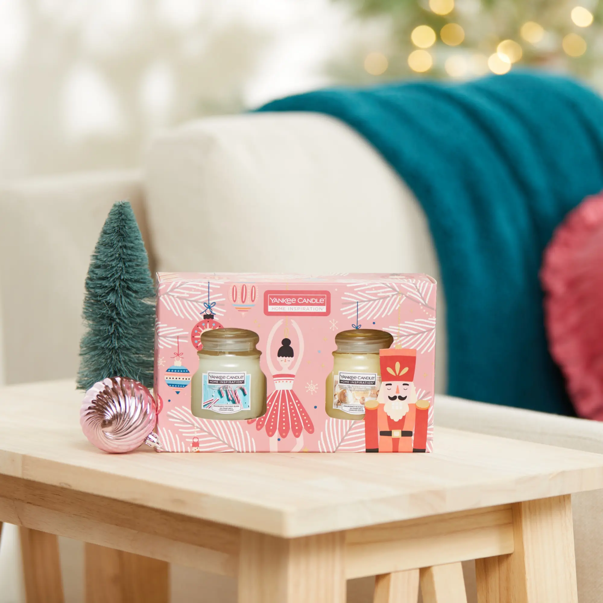 Zestaw prezentowy 2 świece rózne zapachy Yankee Candle - 2