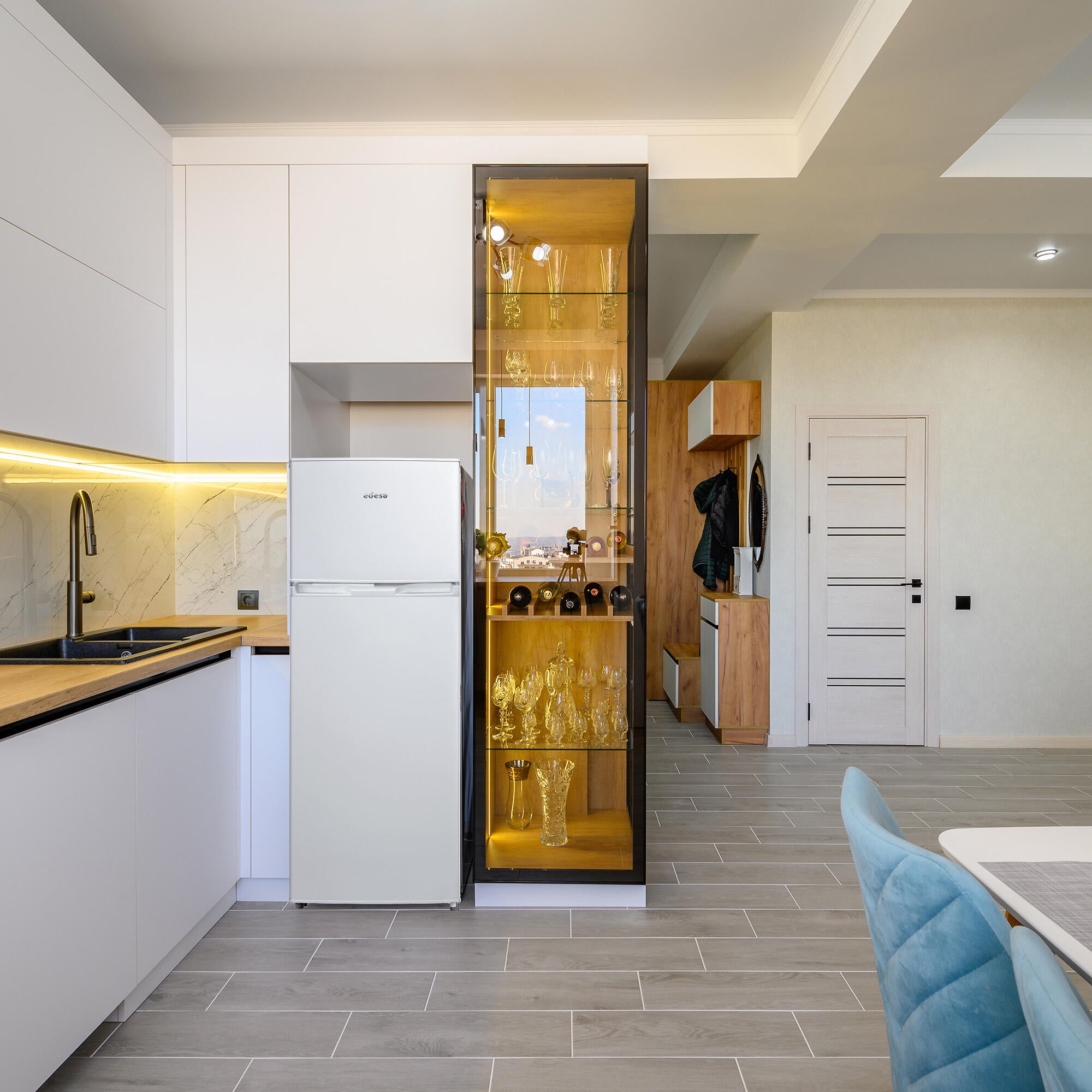 Frigorífico 2 puertas EDESA EFT 1411wh estático 143cm 41L blanco clase E - 5