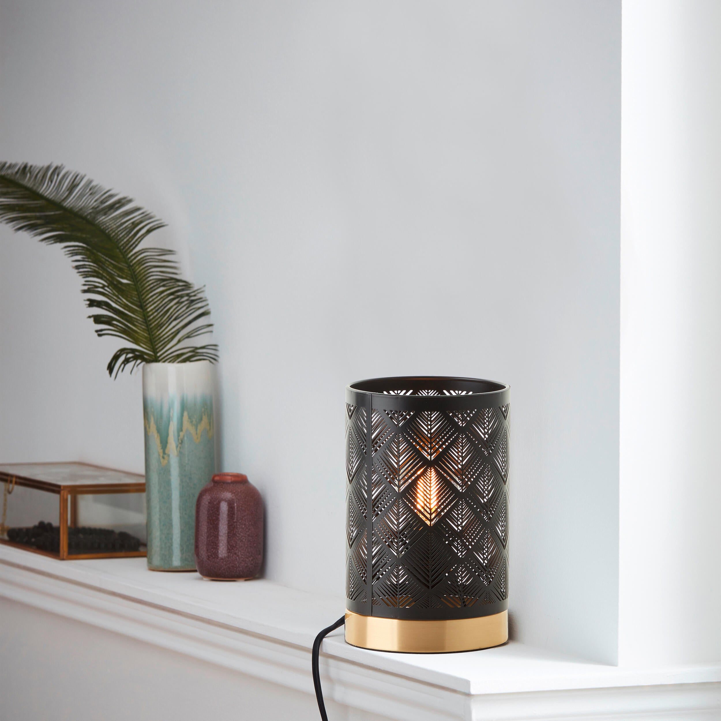 Lámpara de mesa compatible con casquillo E14 Galati INSPIRE con estructura acero negro pantalla negra de acero alimentación a red - 6