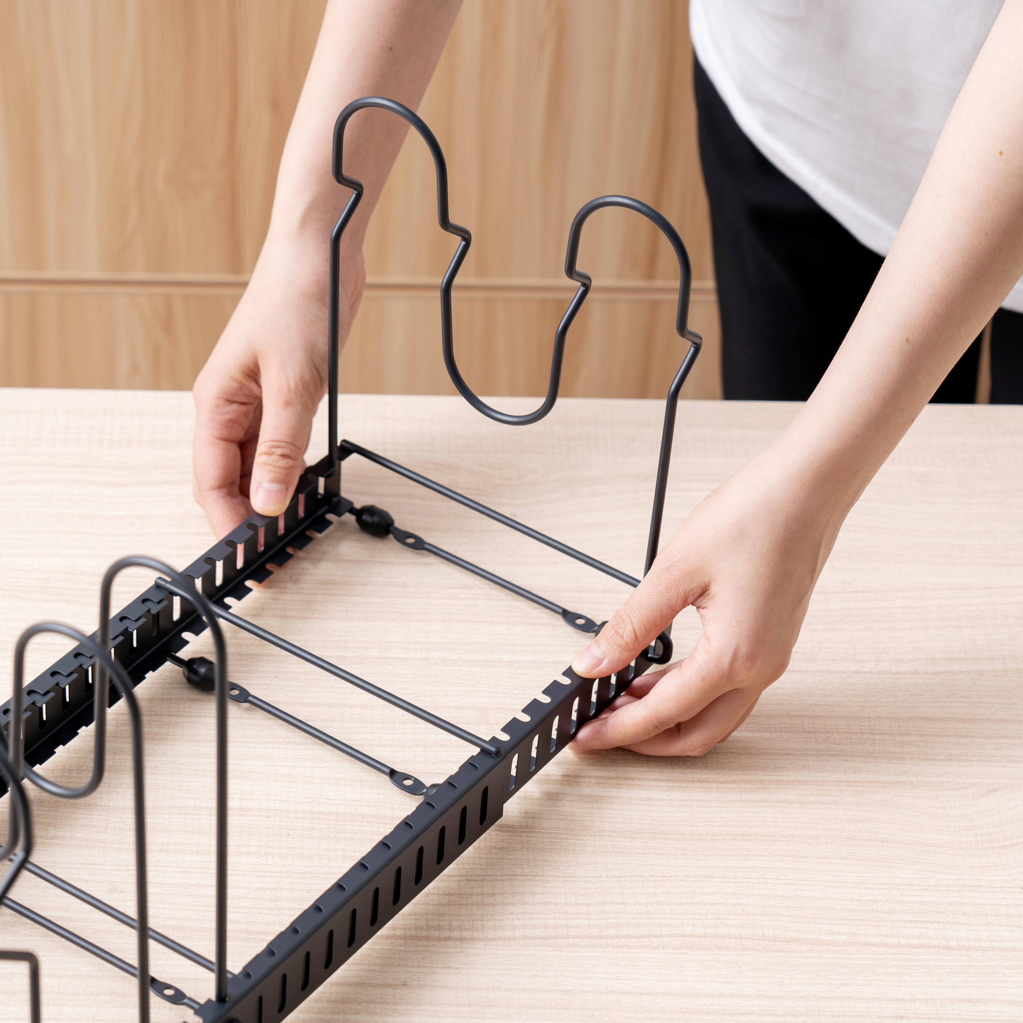 Range poêles et couvercles extensible DELINIA - 12