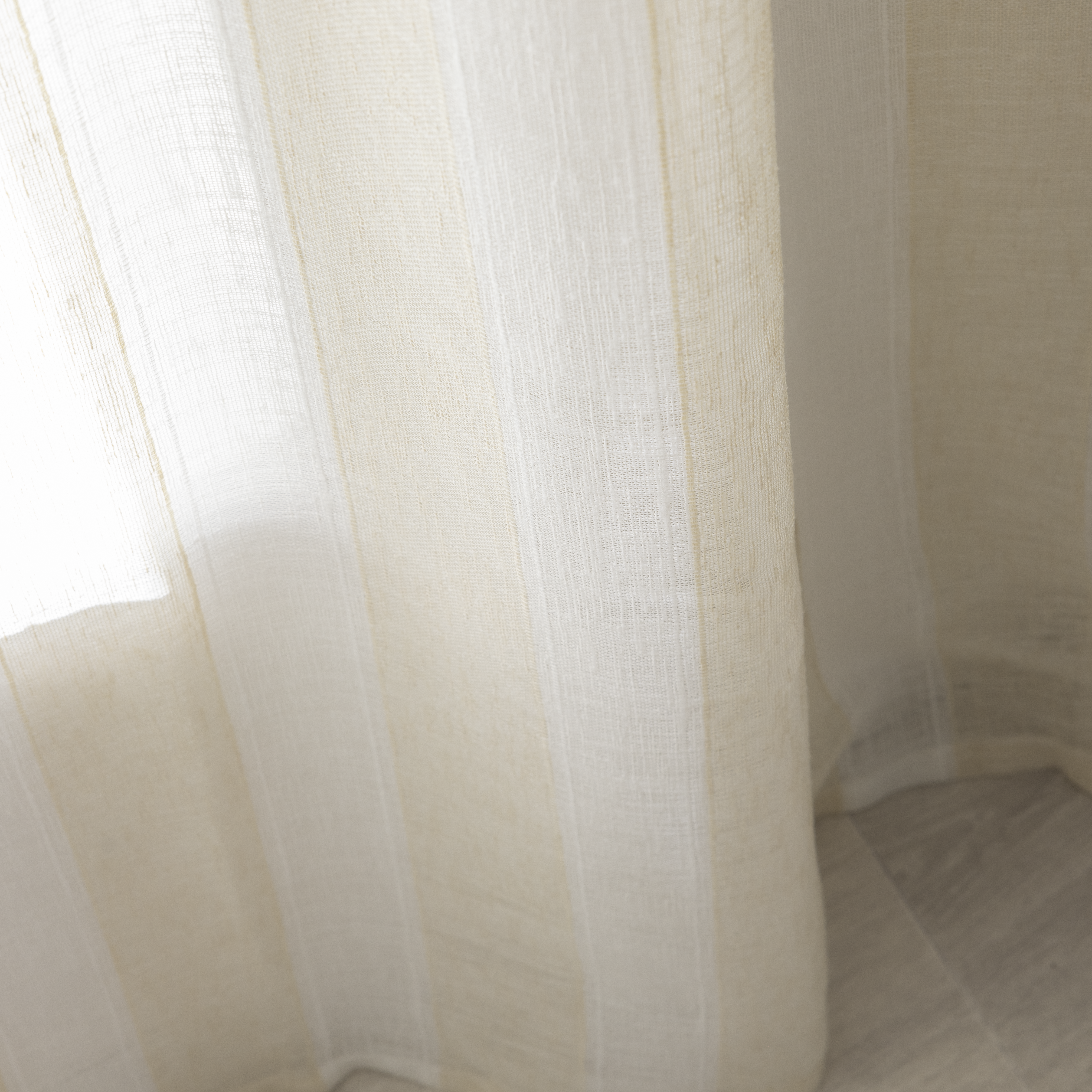 Firana na taśmie Tamara 200 x 280 cm biało-beżowa Inspire - 3