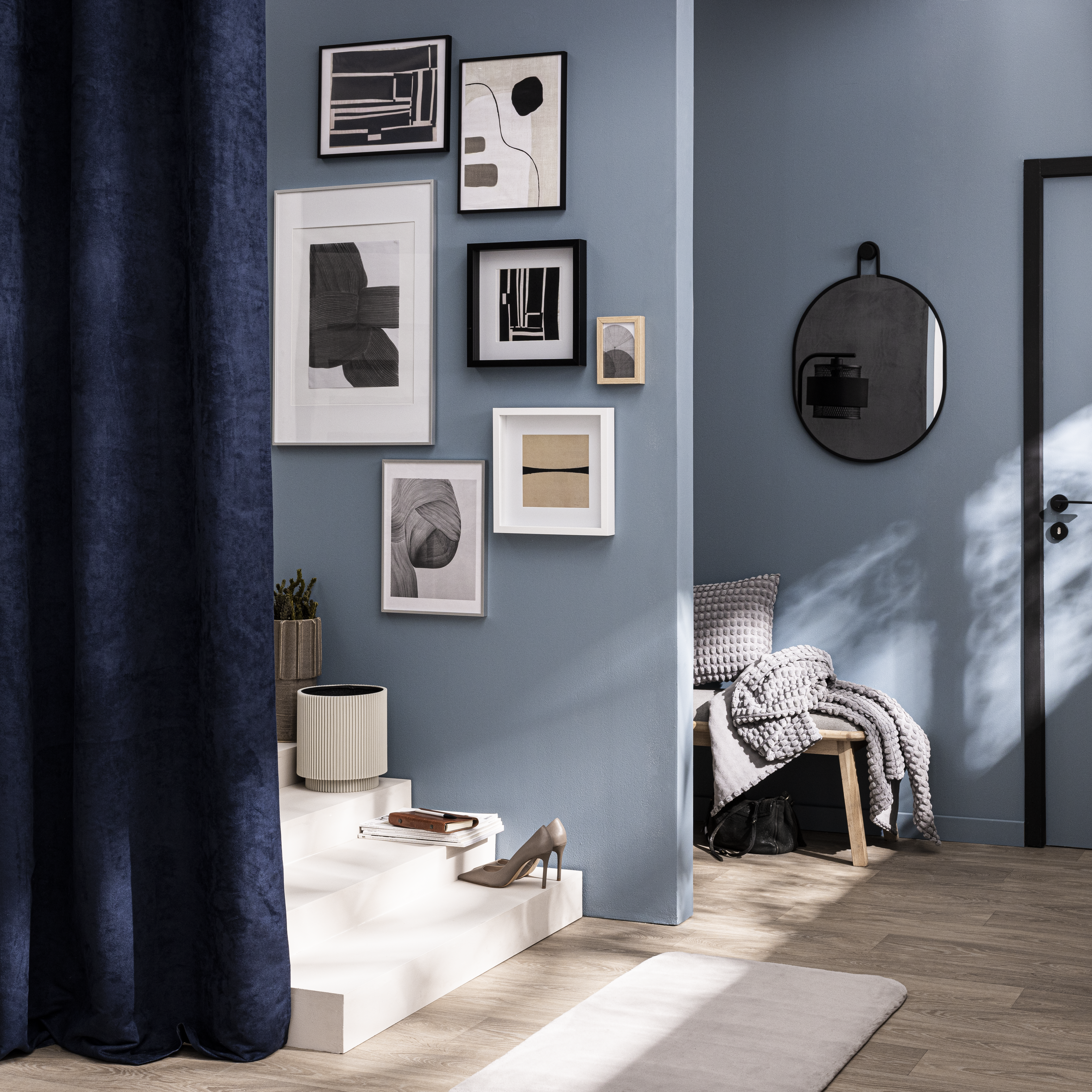 Moldura MILO CASE 30X30 cm preto Inspire - 10