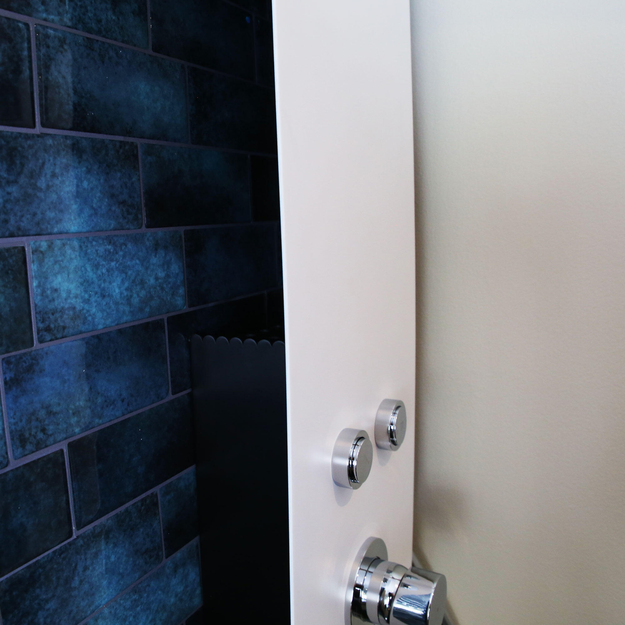 Colonne de douche mécanique ESSEBAGNO Blanc et noir - 5