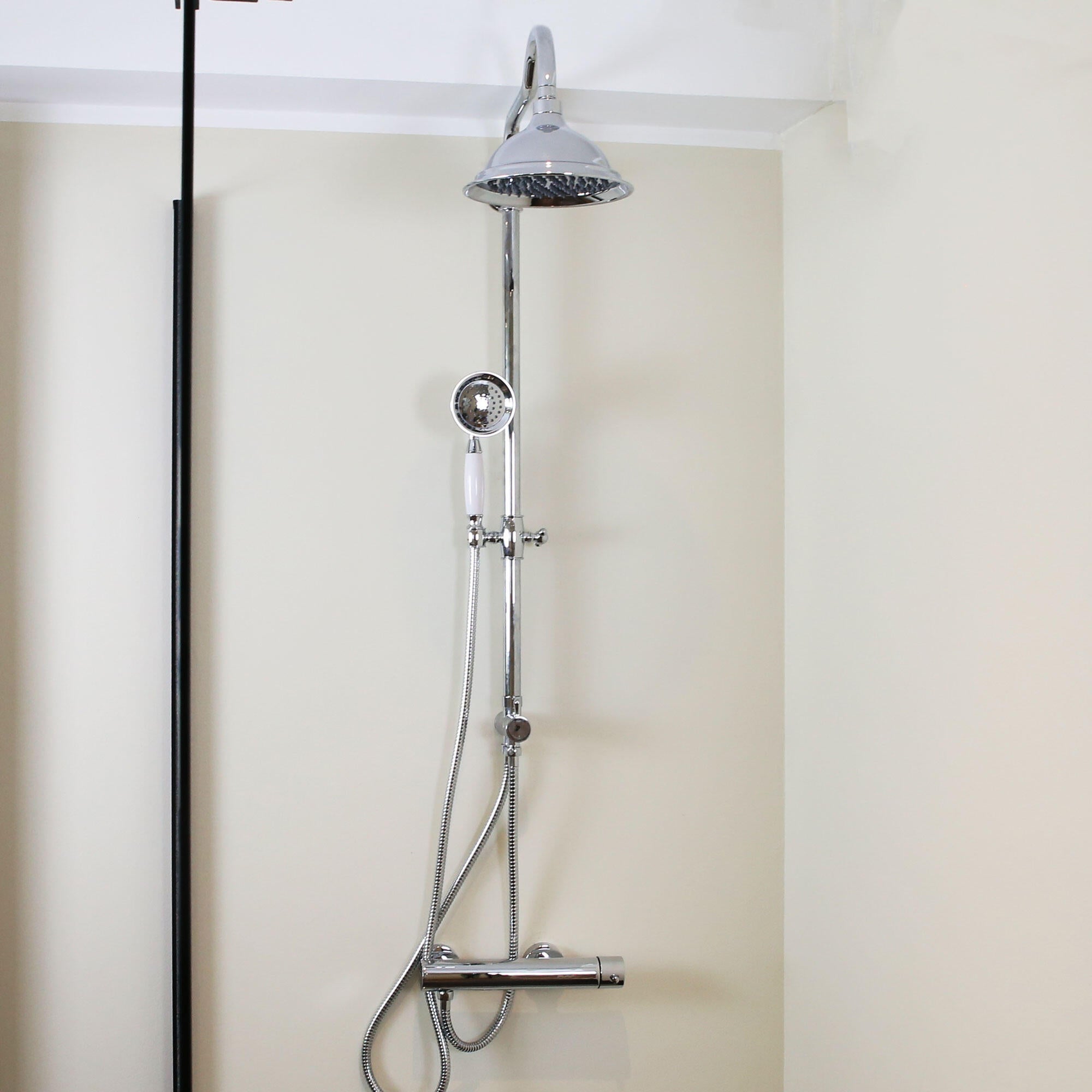 Colonne de douche produit sans robinet 1 jet(s) chrome Leeds ESSEBAGNO - 2