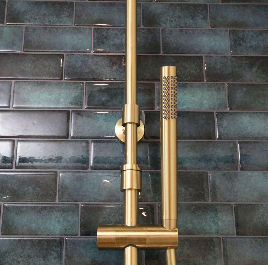 Colonne De Douche Thermostatique ESSEBAGNO Envol Or Brossé | Leroy Merlin