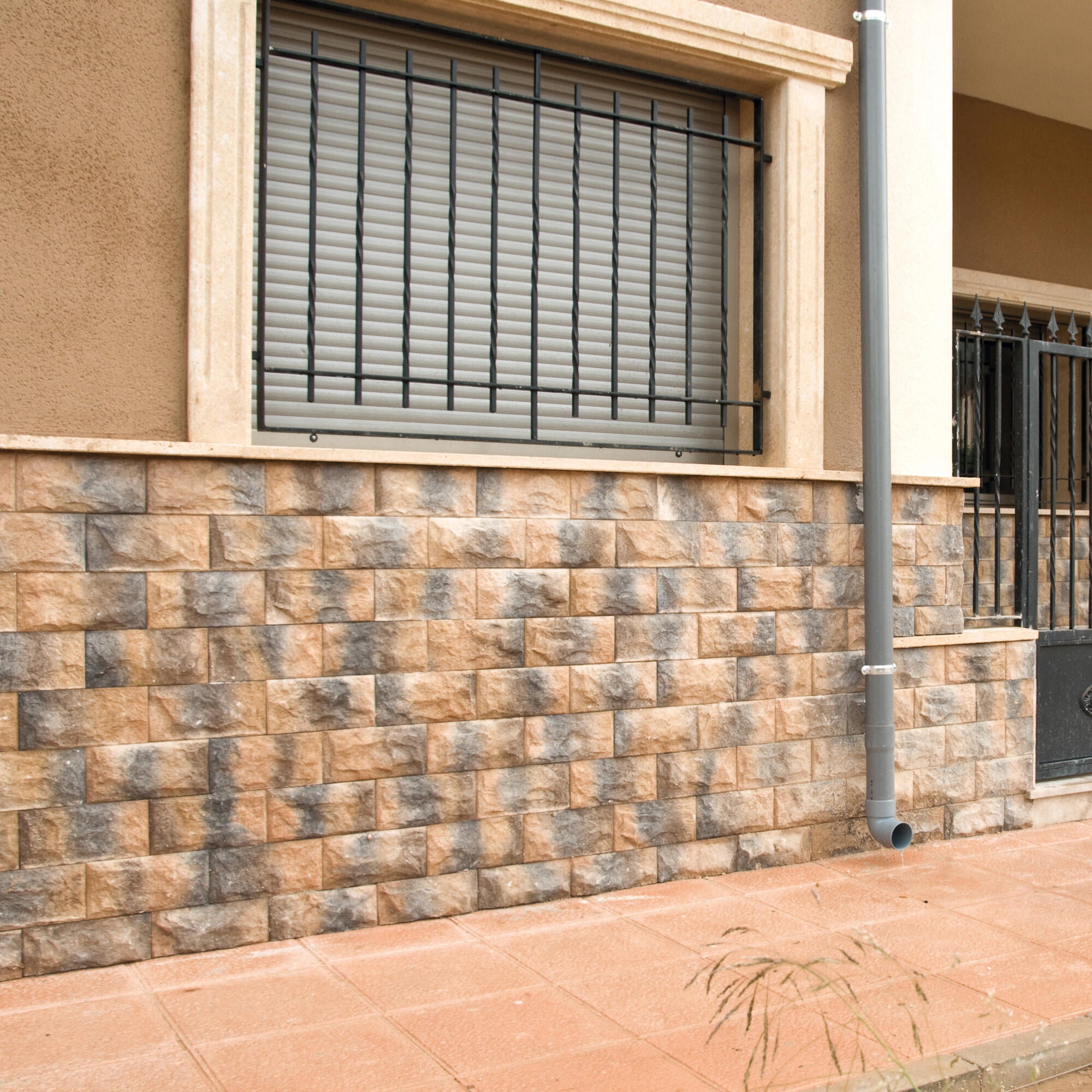 Revestimiento aspecto piedra pirineos 14x28 cm hormigón aligerado