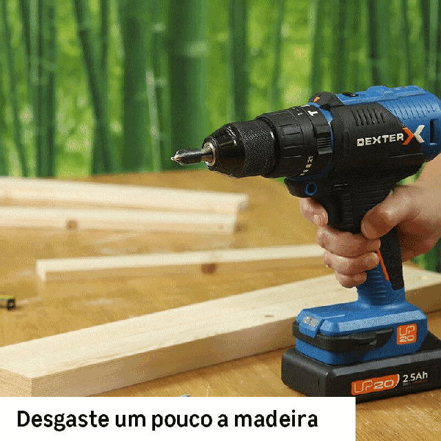 aparafusadora com broca espiral para desgastar a madeira