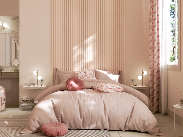 Camera da letto classica, tra mobili, tessuti e accessori: come arredarla