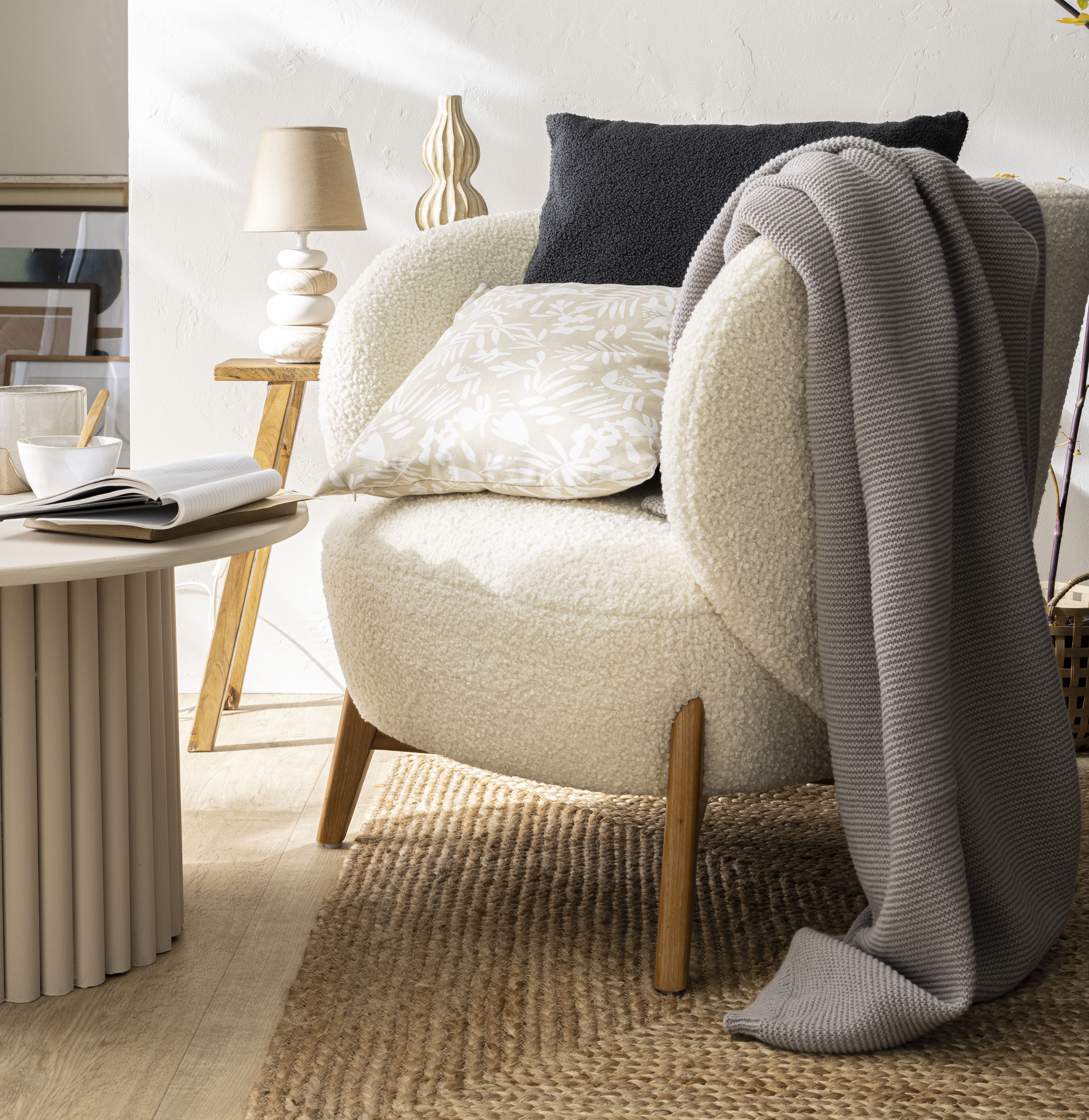 Lampa stołowa Navala beżowa E14 36 cm Inspire - 9