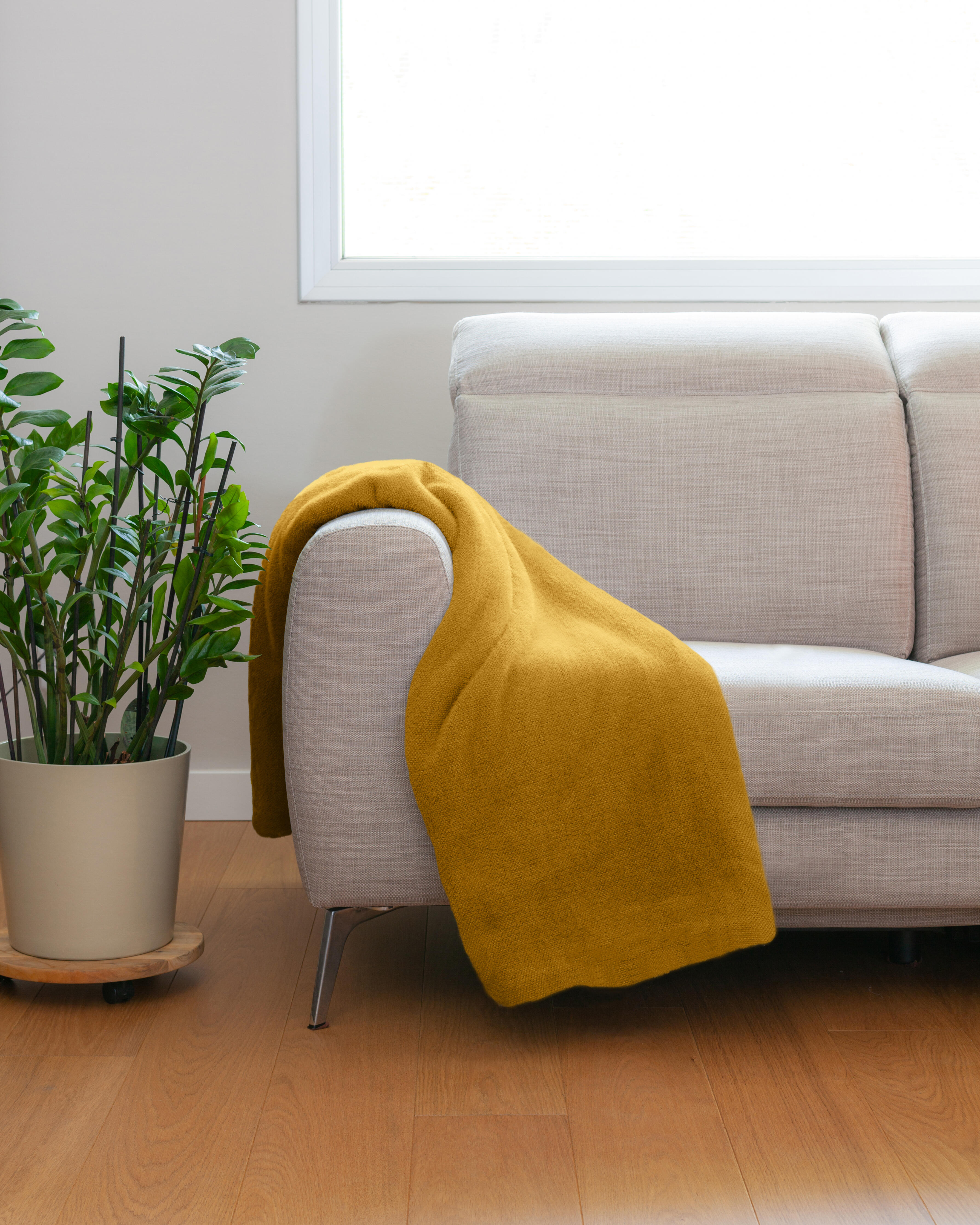 Manta tacto lana poliéster amarillo curry 130x170 cm