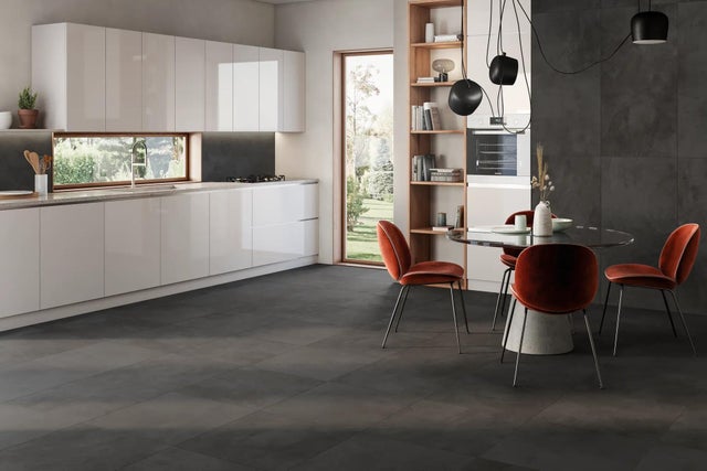 Piastrella da pavimento e rivestimento interno 60 x 120 cm Sp. 9 mm rettificato Kaleidos in gres porcellanato smaltato nero opaco traffico intenso (pei 4/5) R9 1.44 mq