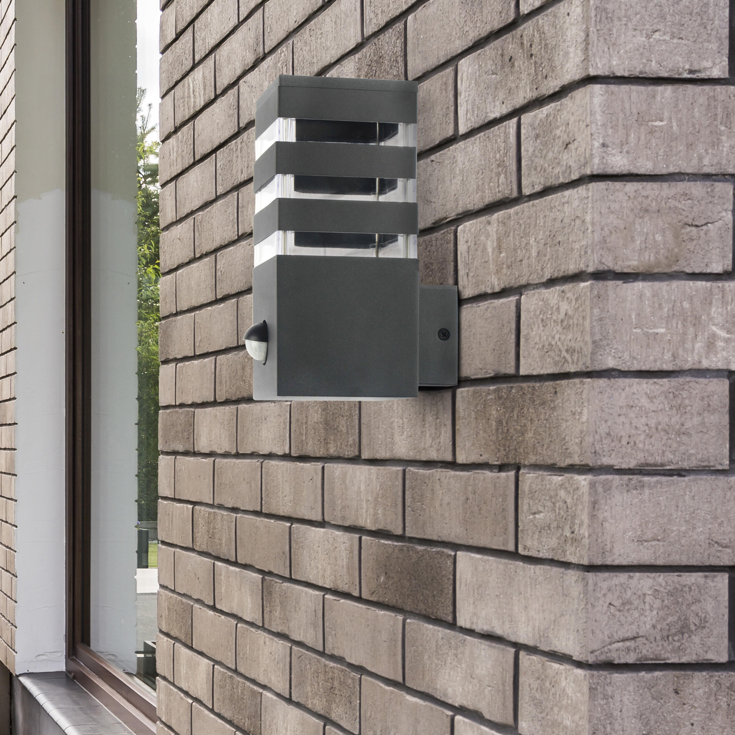 Kinkiet zewnętrzny ogrodowy Teksas z czujnikiem E27 grafit IP44 Goldlux - 10