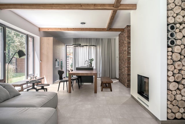 Piastrella da pavimento e rivestimento interno ed esterno in gres porcellanato 60 x 120 cm rettificato smaltato grigio opaco Materia R10 traffico intenso (pei 4/5) Sp. 9 mm 1.44 mq