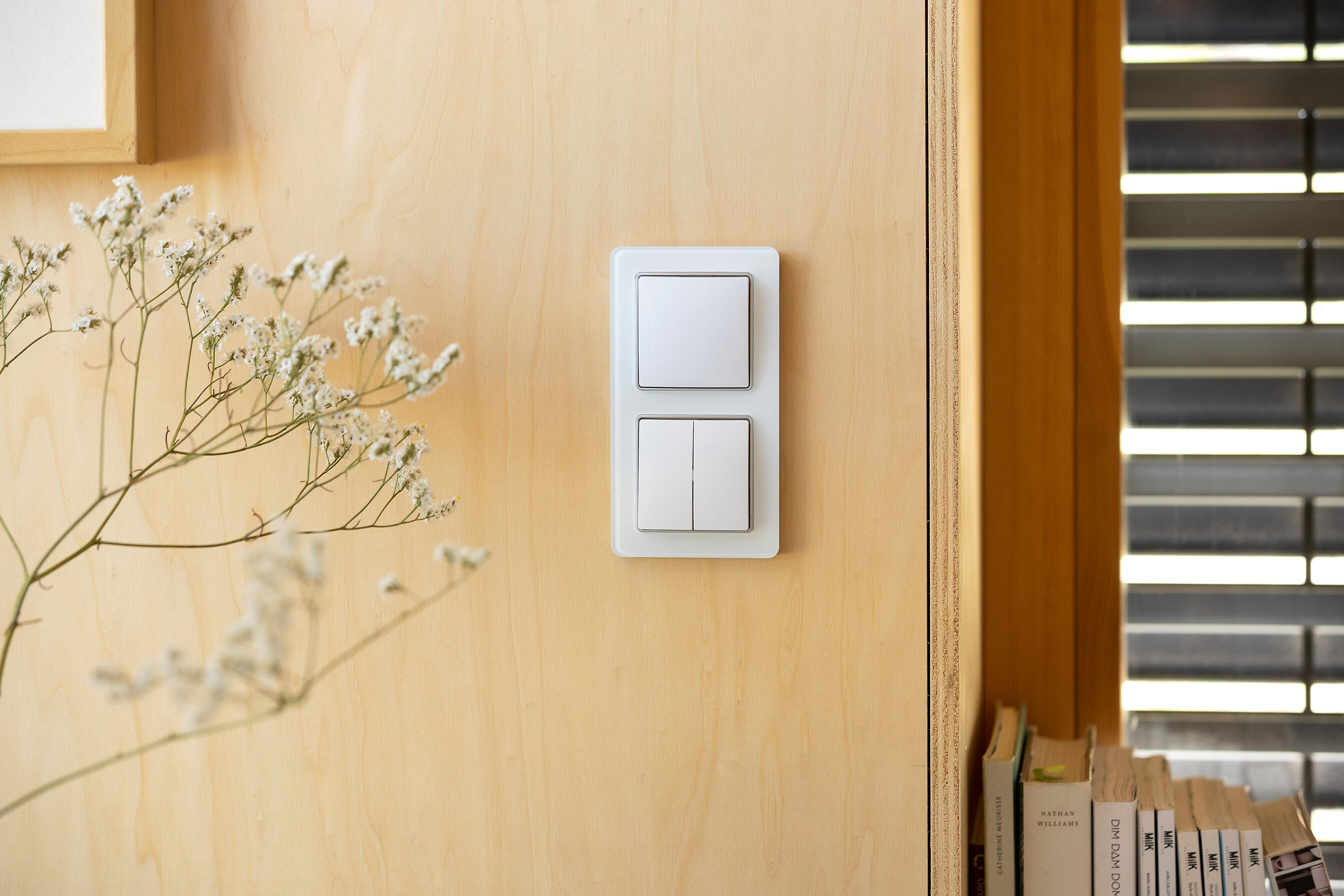Włącznik podwójny biały SEDNA DESIGN SCHNEIDER ELECTRIC - 2