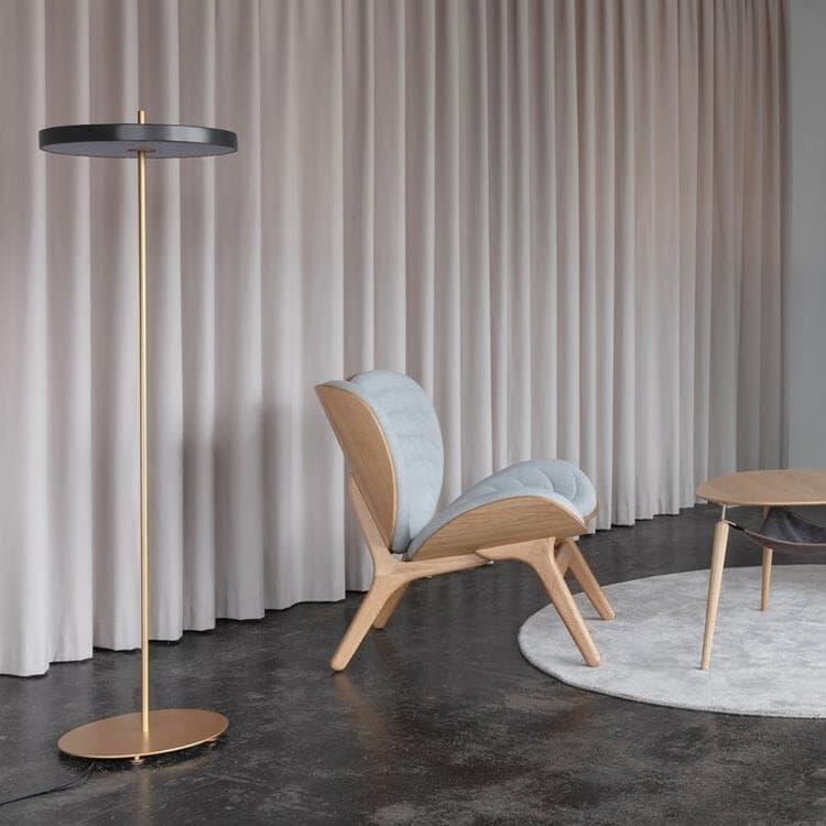 Lampadaire UMAGE Asteria Blanc/doré – LED, Aluminium, Design Moderne