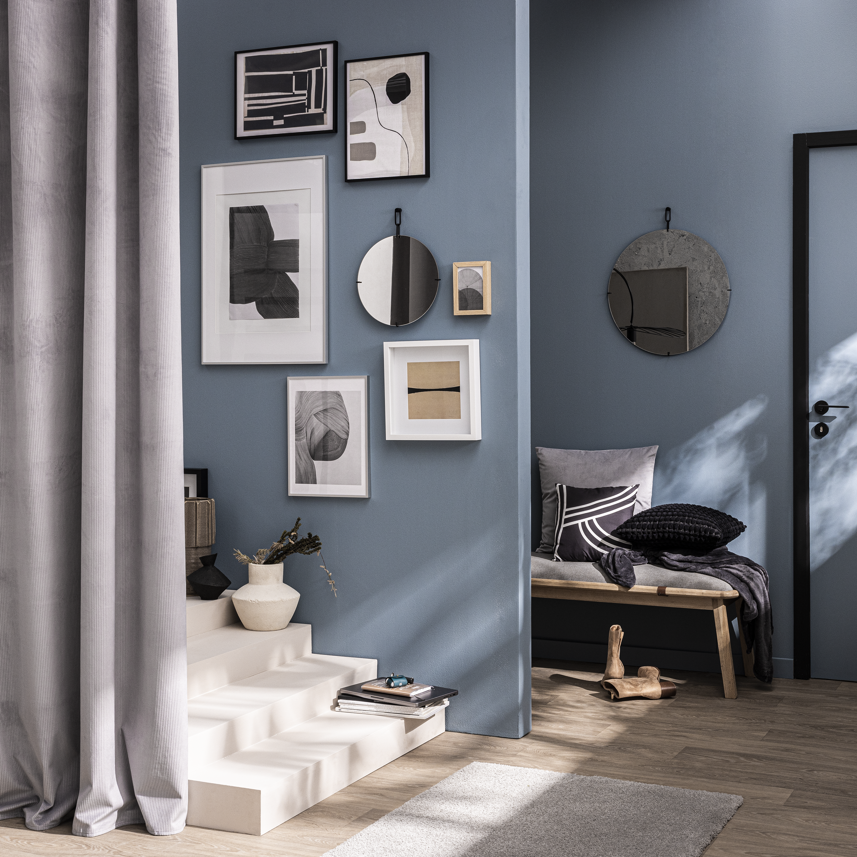 Moldura MILO CASE 30X30 cm preto Inspire - 12