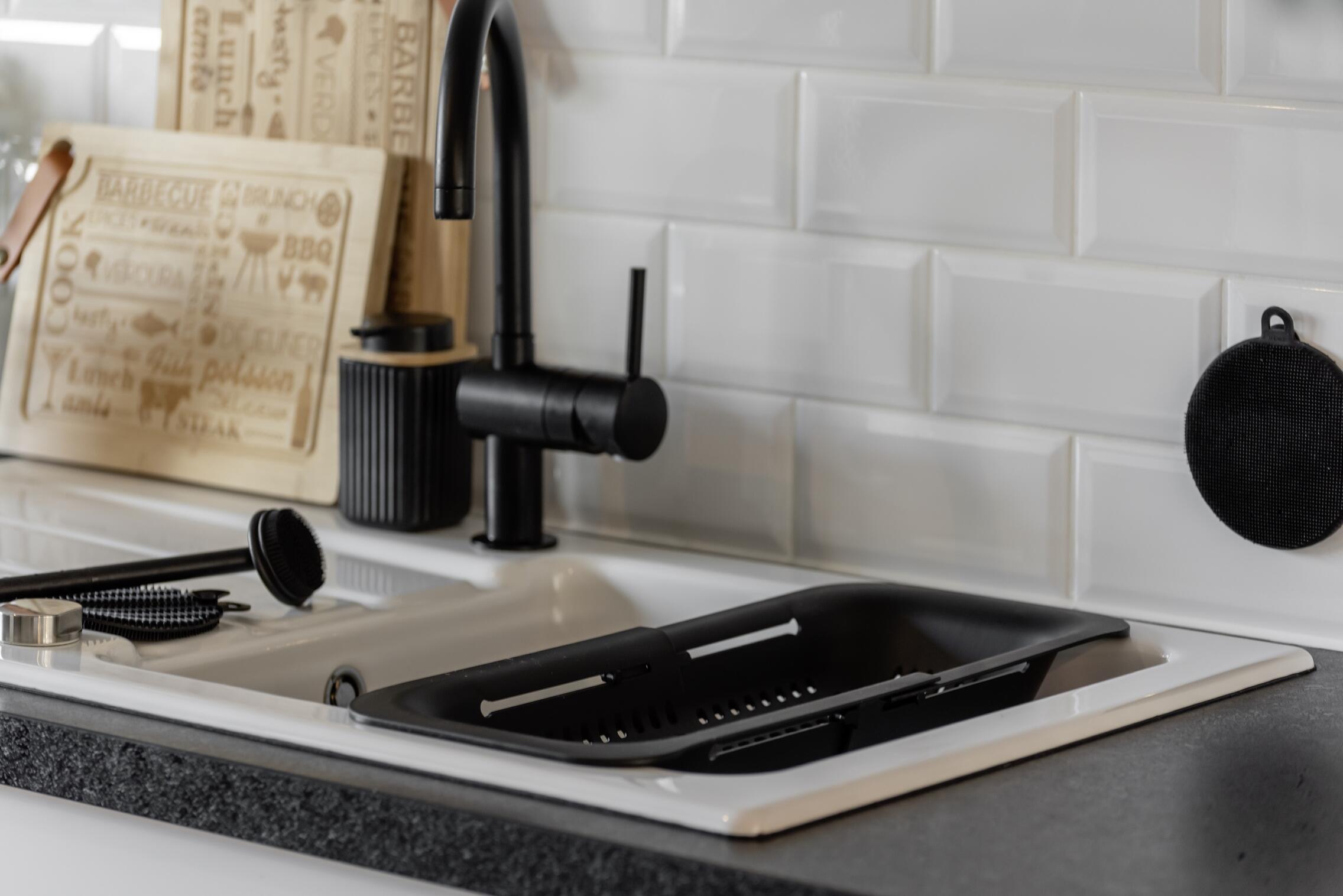 Escorredor extensível Wenko 36X50 cm cinza - 17