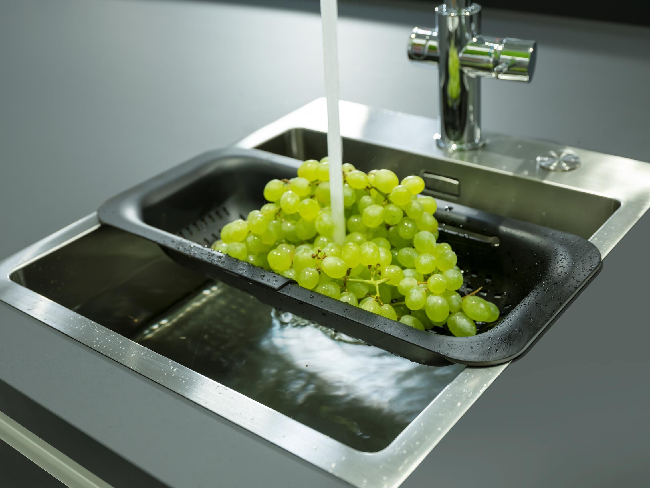 Escorredor extensível Wenko 36X50 cm cinza - 13