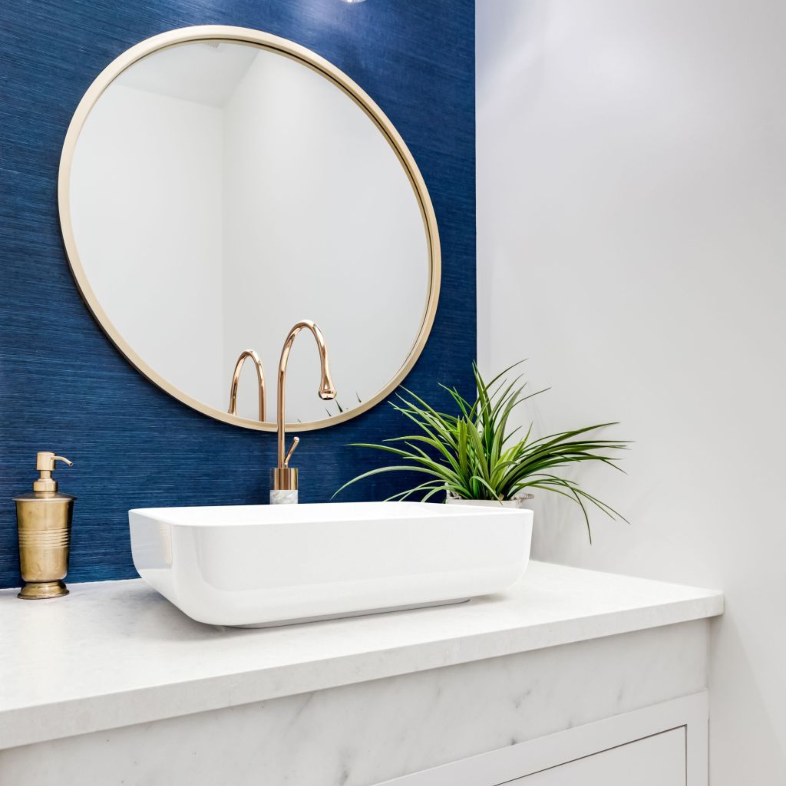 Umywalka ceramiczna nablatowa Westa 45 Invena - 5