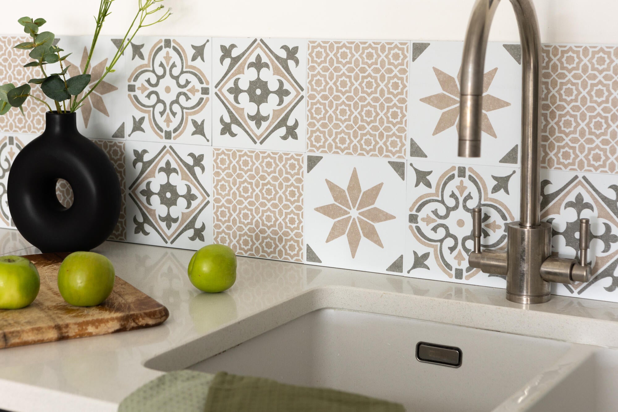 Lot de 6 crédences adhésives Jamila, vert, 15.2 cm x 15.2 cm - 3