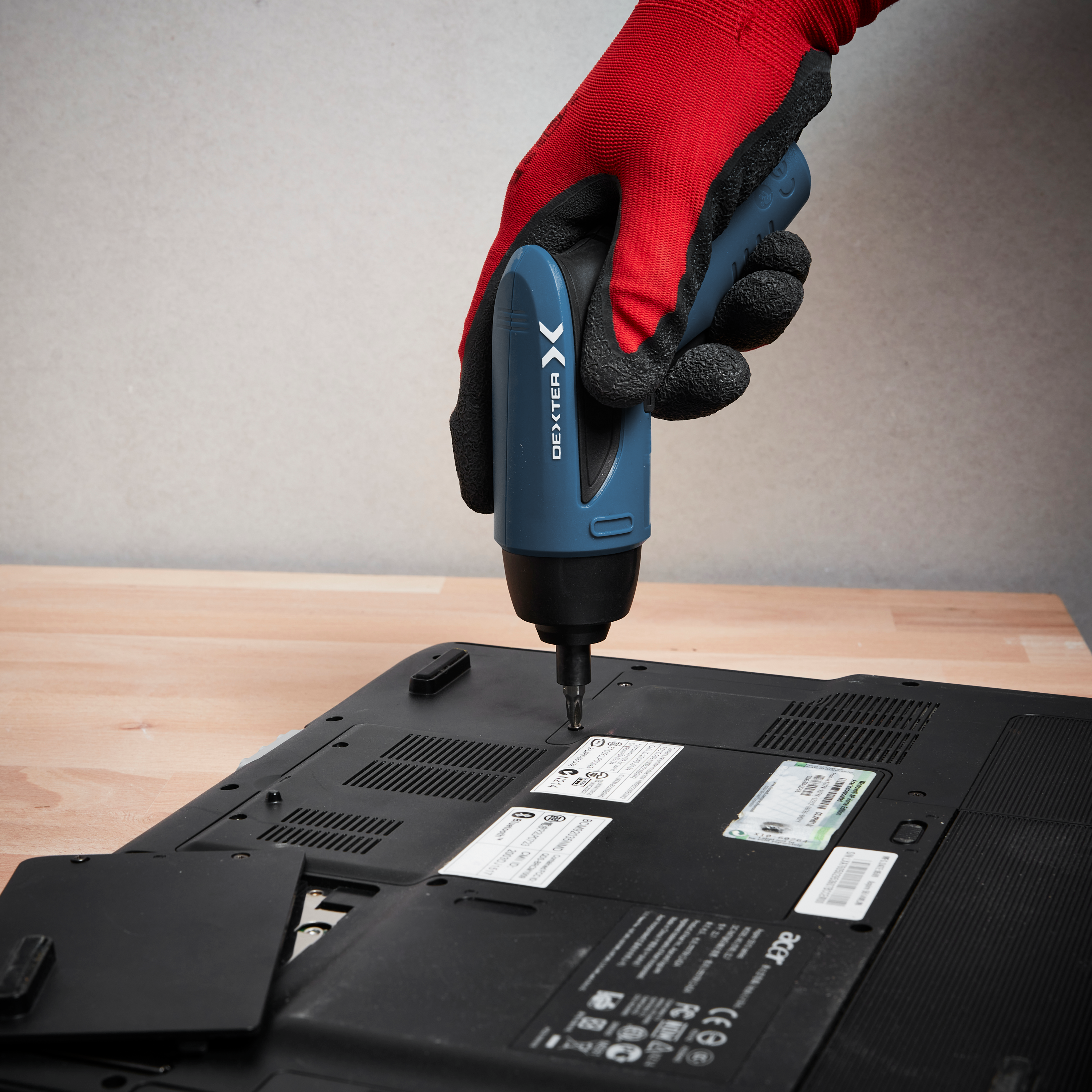 Tournevis sans fil 3.6 V DEXTER, 4 Nm - 7