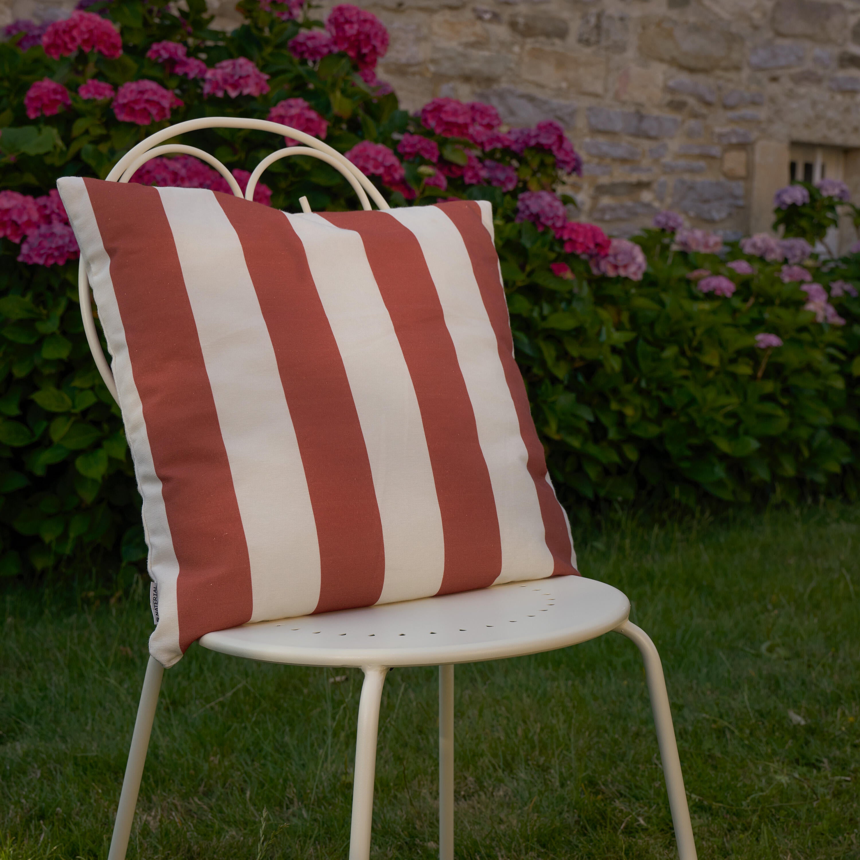 Set 2 Cuscini Esterni 45x45 Cm Brandsseller - Idrorepellenti, Antimacchia, Bordino Contrasto, Antracite