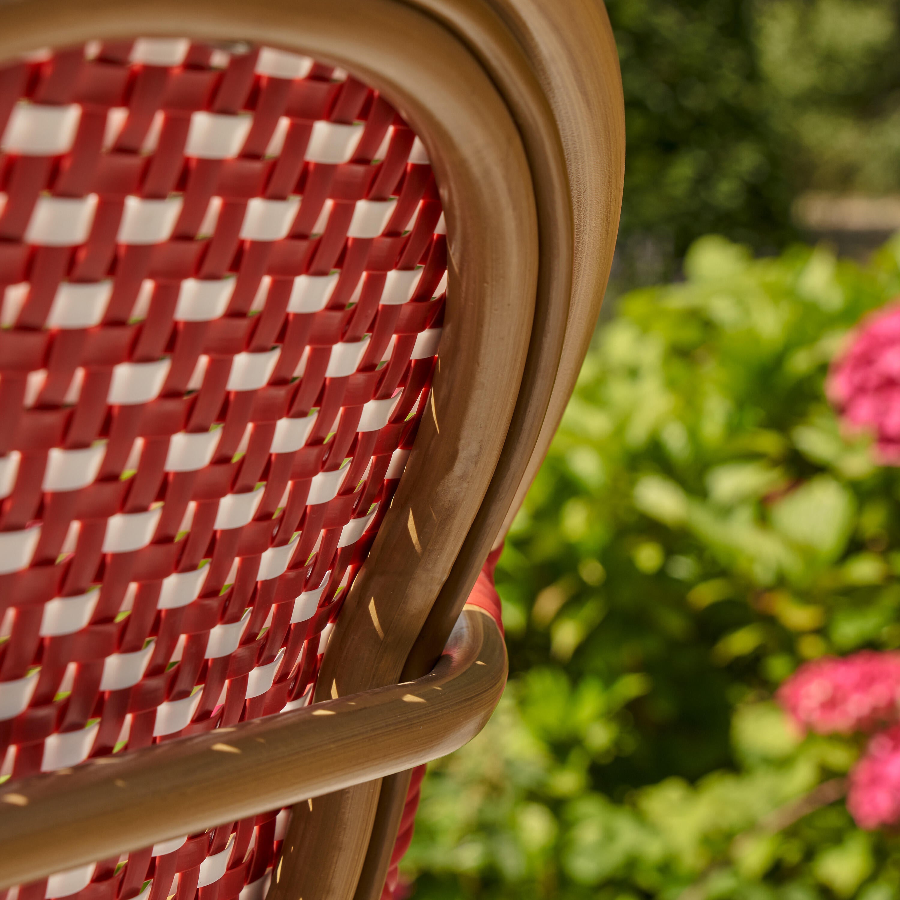 Mesa para jardim redonda 60 cm preto Naterial Paris - 17