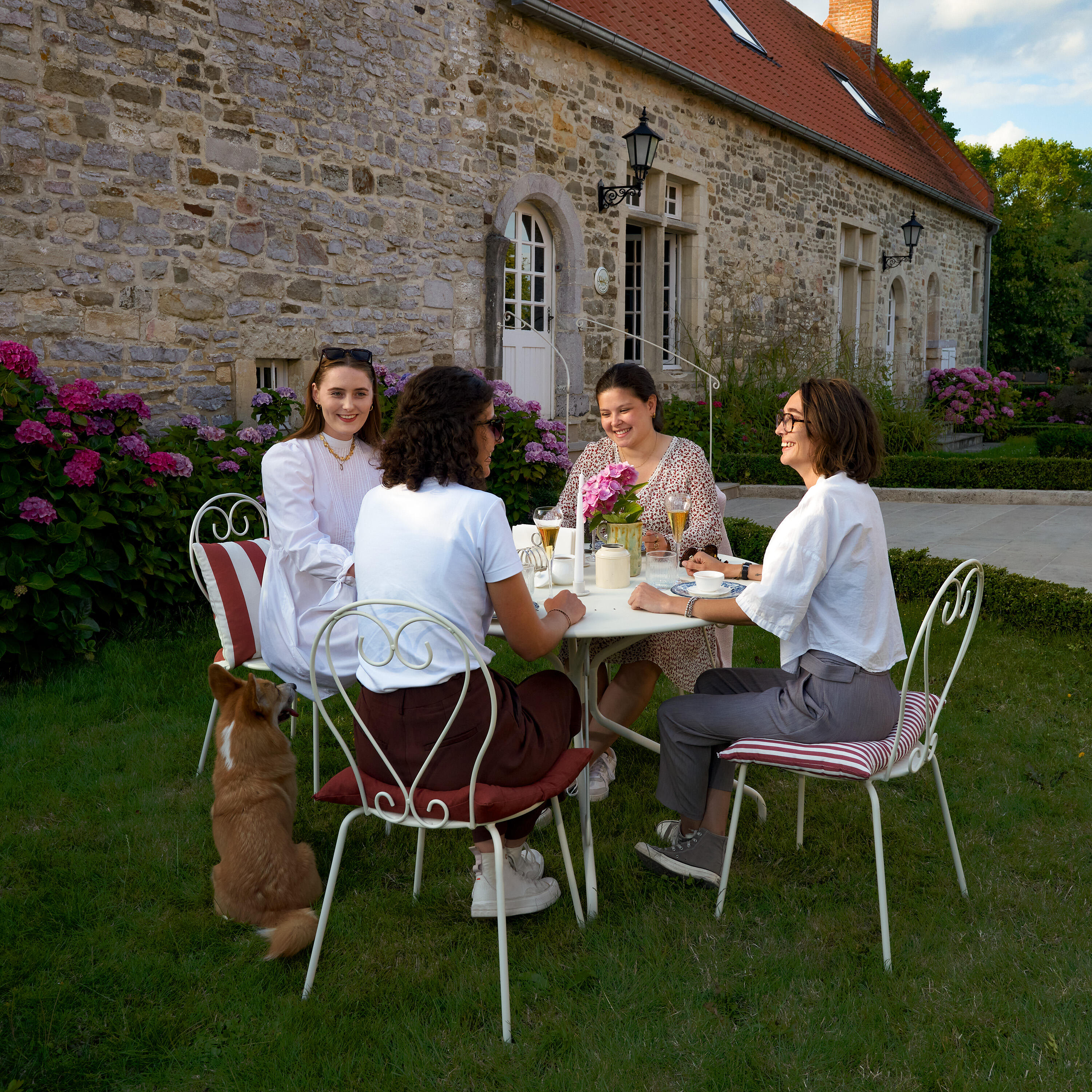 Chaise en acier crème Romeo NATERIAL - 3