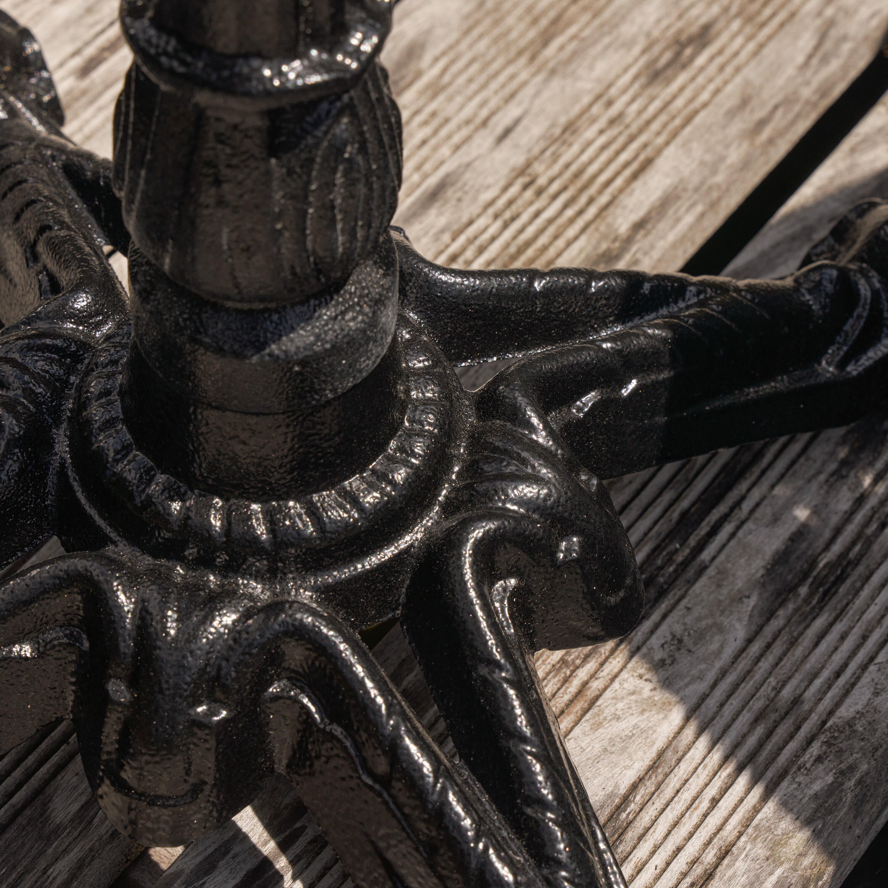 Mesa para jardim redonda 60 cm preto Naterial Paris - 10