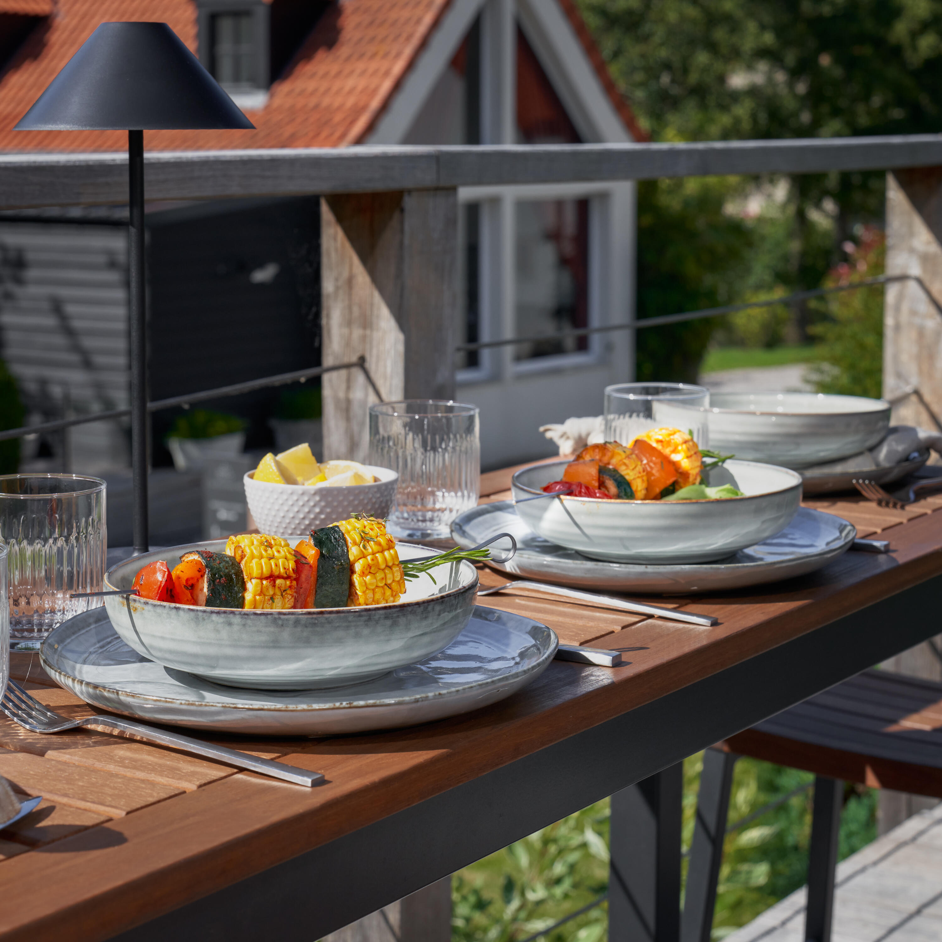 Lampka Malia czarna USB IP44 LED Inspire - 17