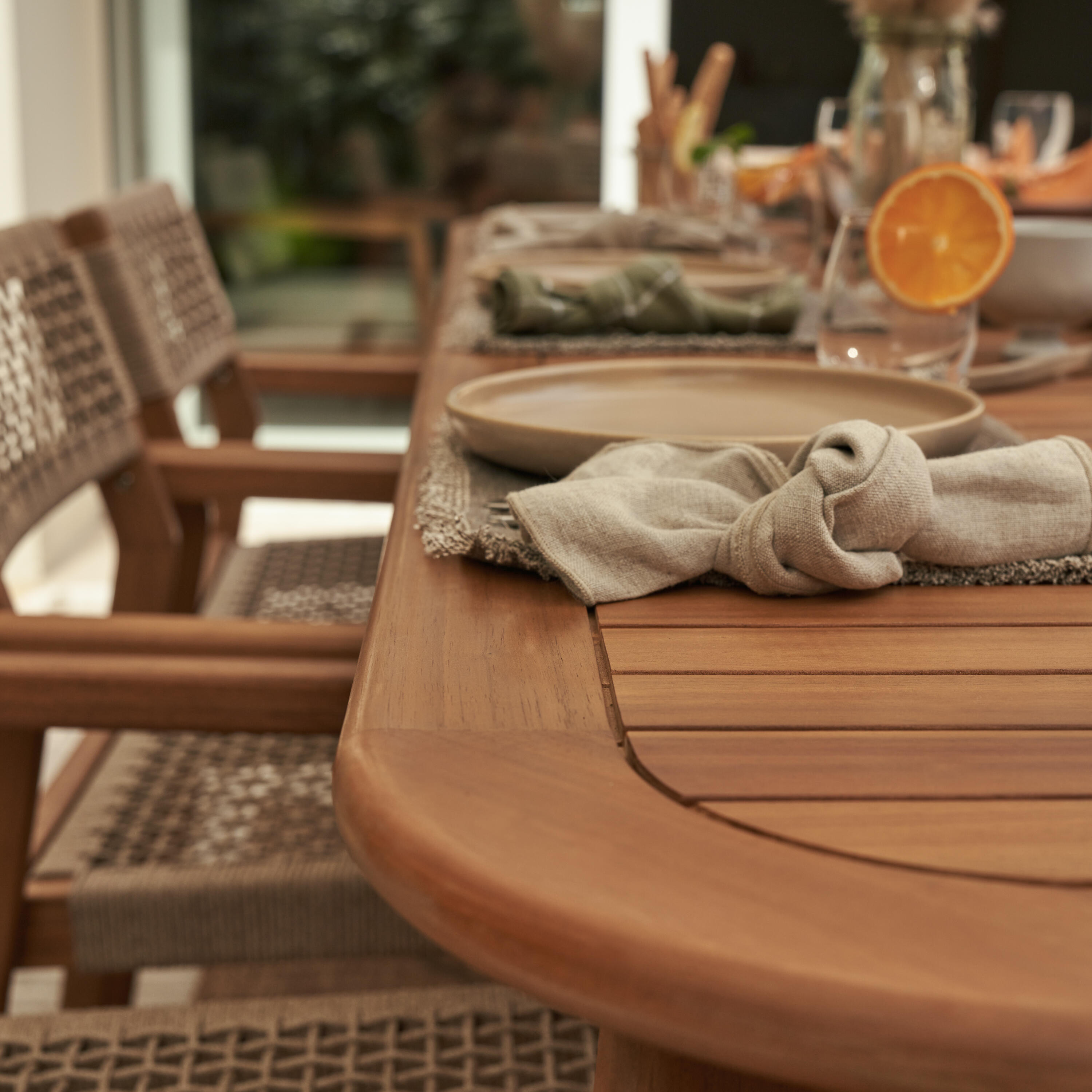 Table repas rectangulaire extensible 8 personnes en acacia Oasis NATERIAL - 13