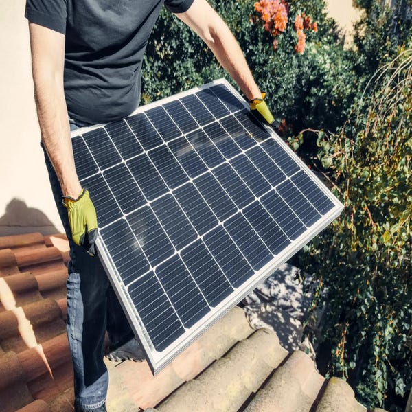 Kit solar fotovoltaico ligado à rede 3 painéis fixos sobreelevados