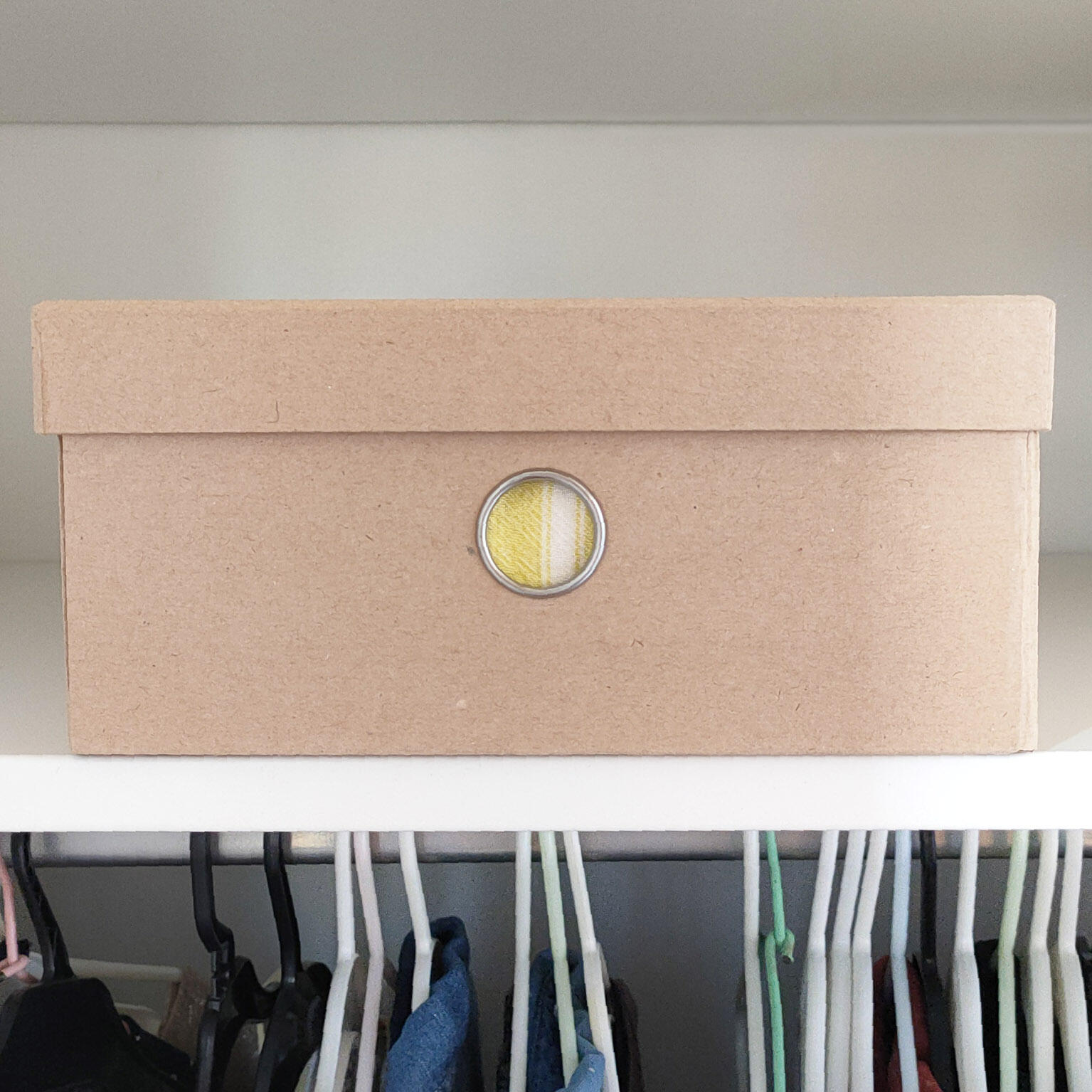 Boîte de rangement en carton pour bureau avec couvercle et tire-doigt - 2