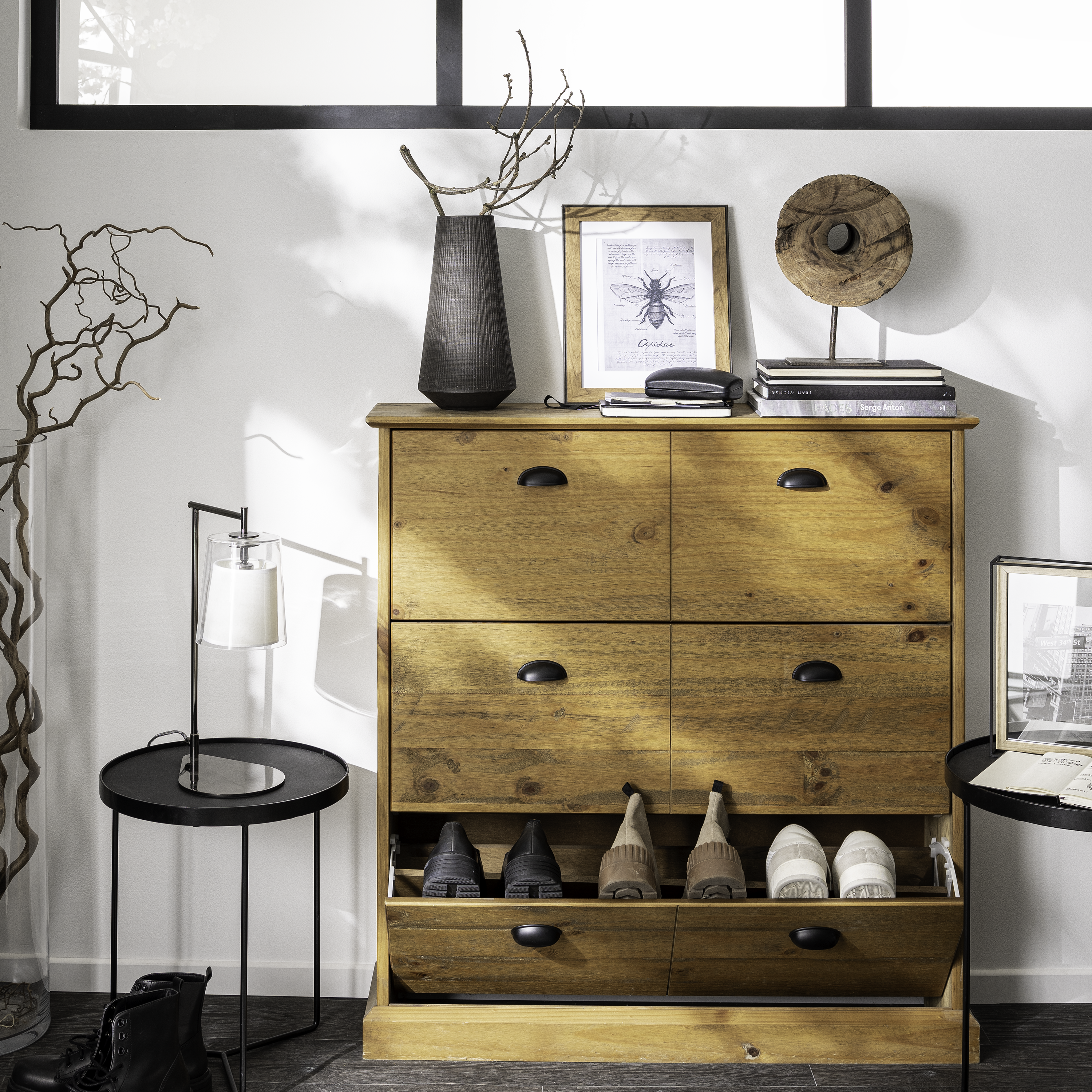 Puxador para móvel INSPIRE CONCHA PRETO MATE 64MM - 4